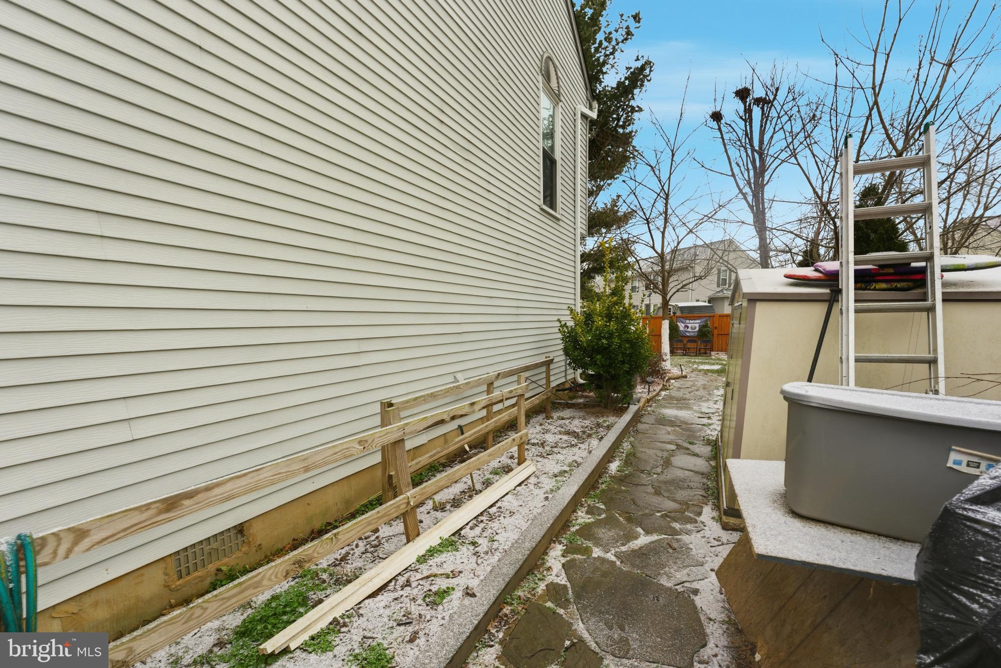 EXETER - Residential