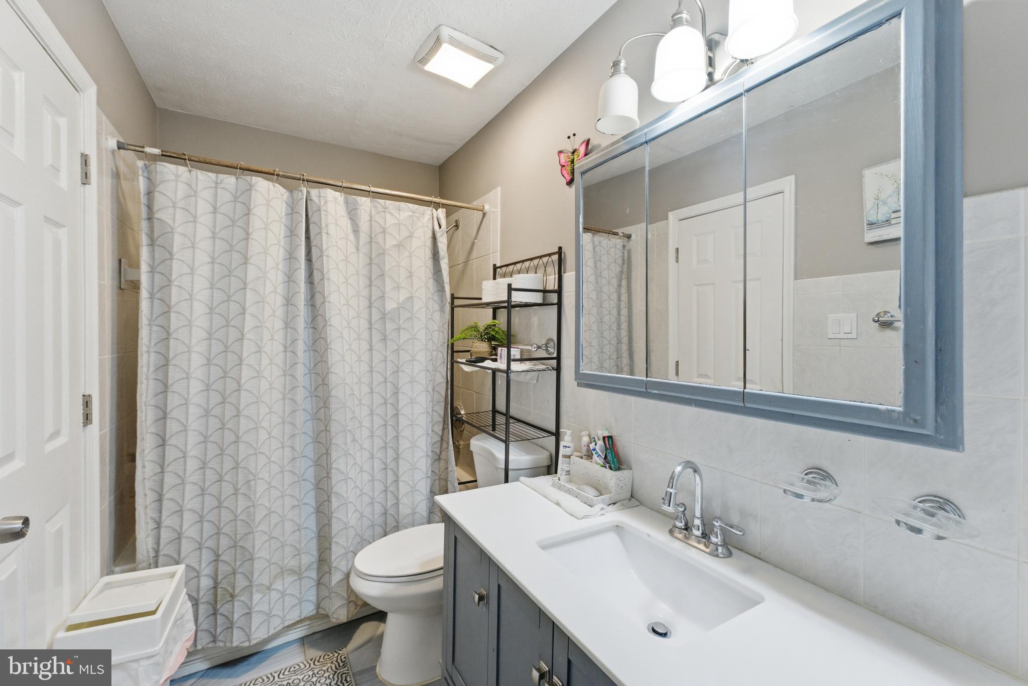 EXETER - Residential