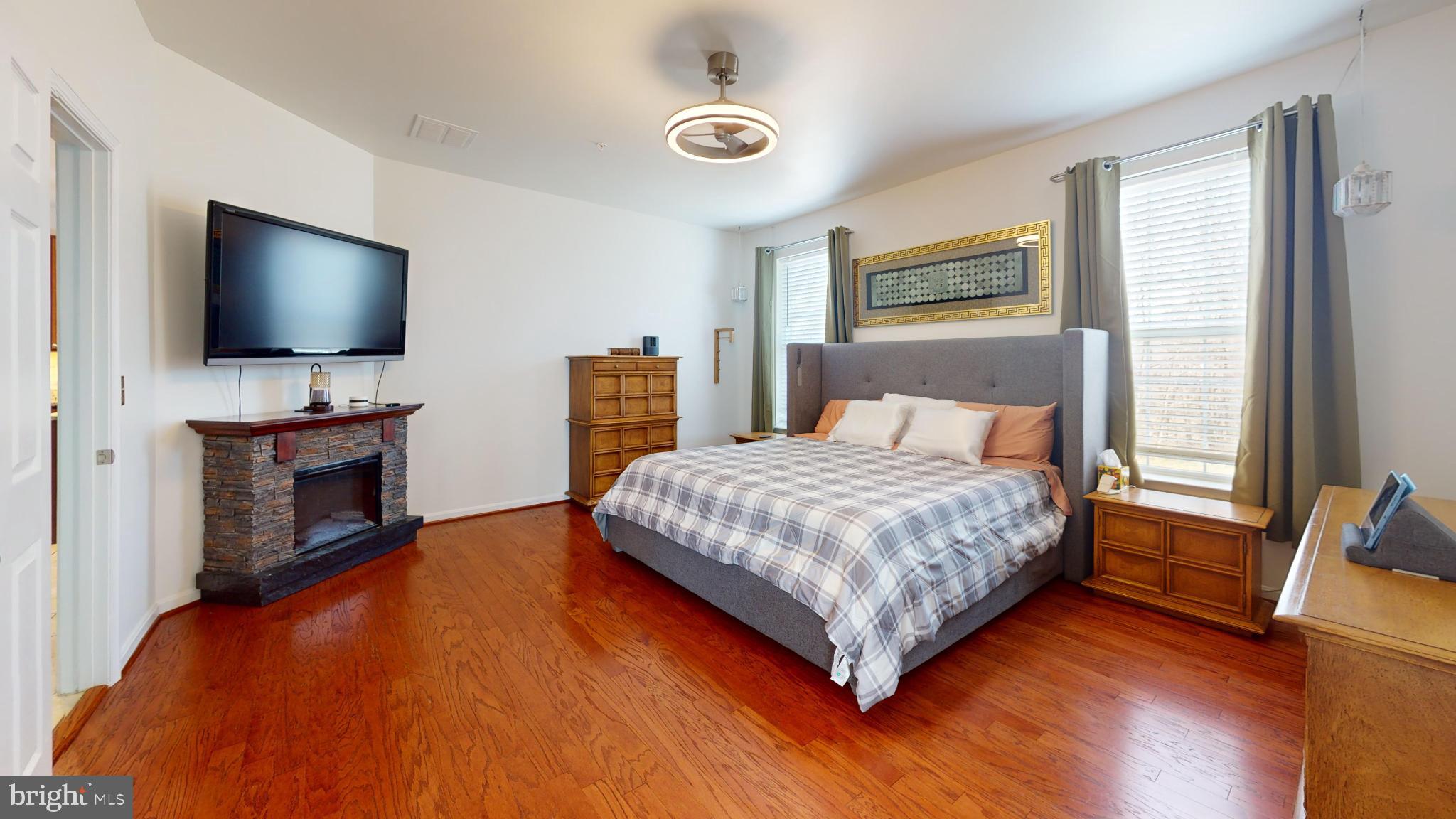 NORTH CALVERT WOODS - Residential