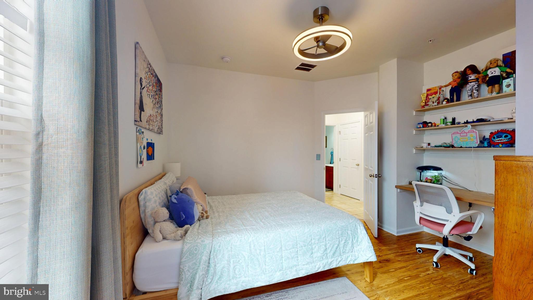 NORTH CALVERT WOODS - Residential