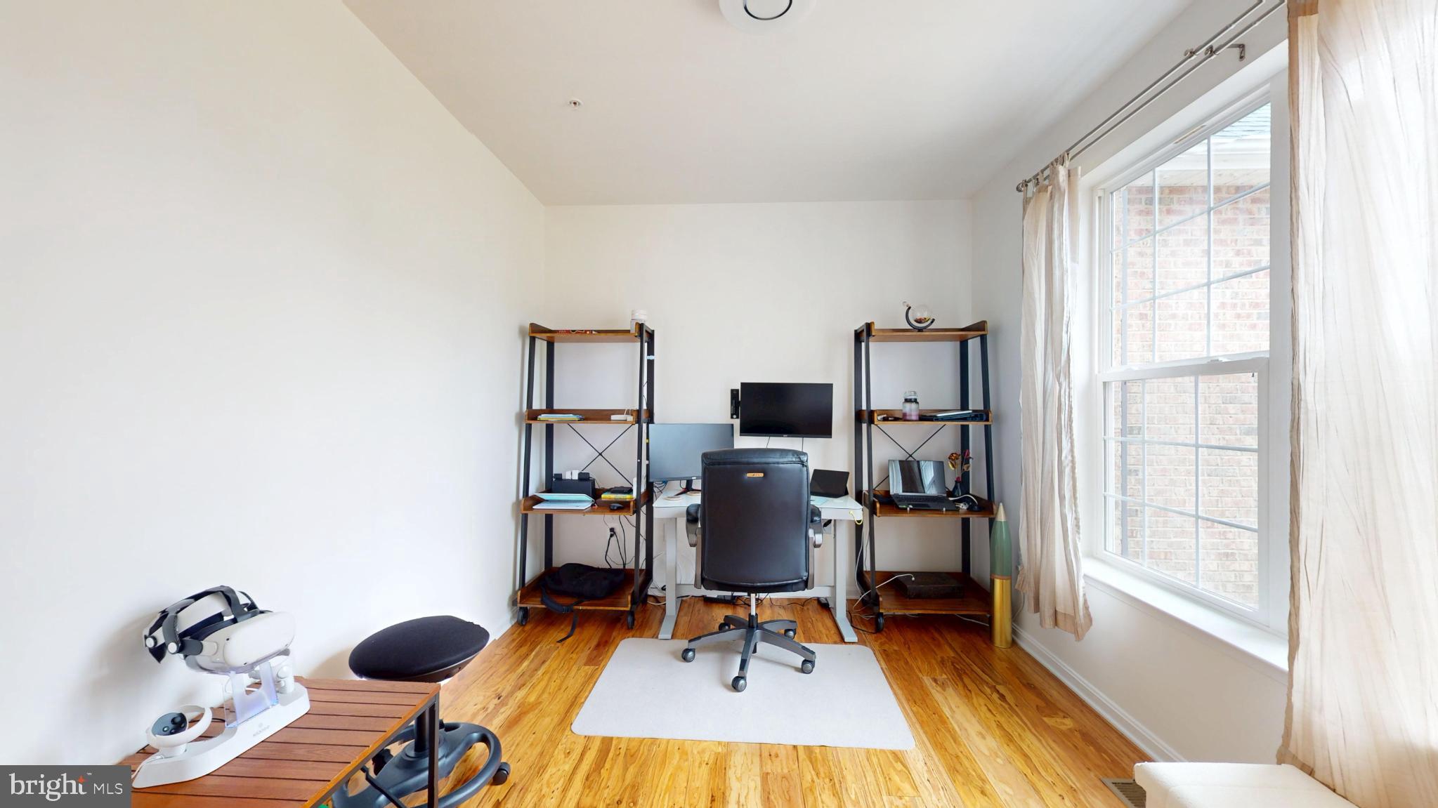 NORTH CALVERT WOODS - Residential