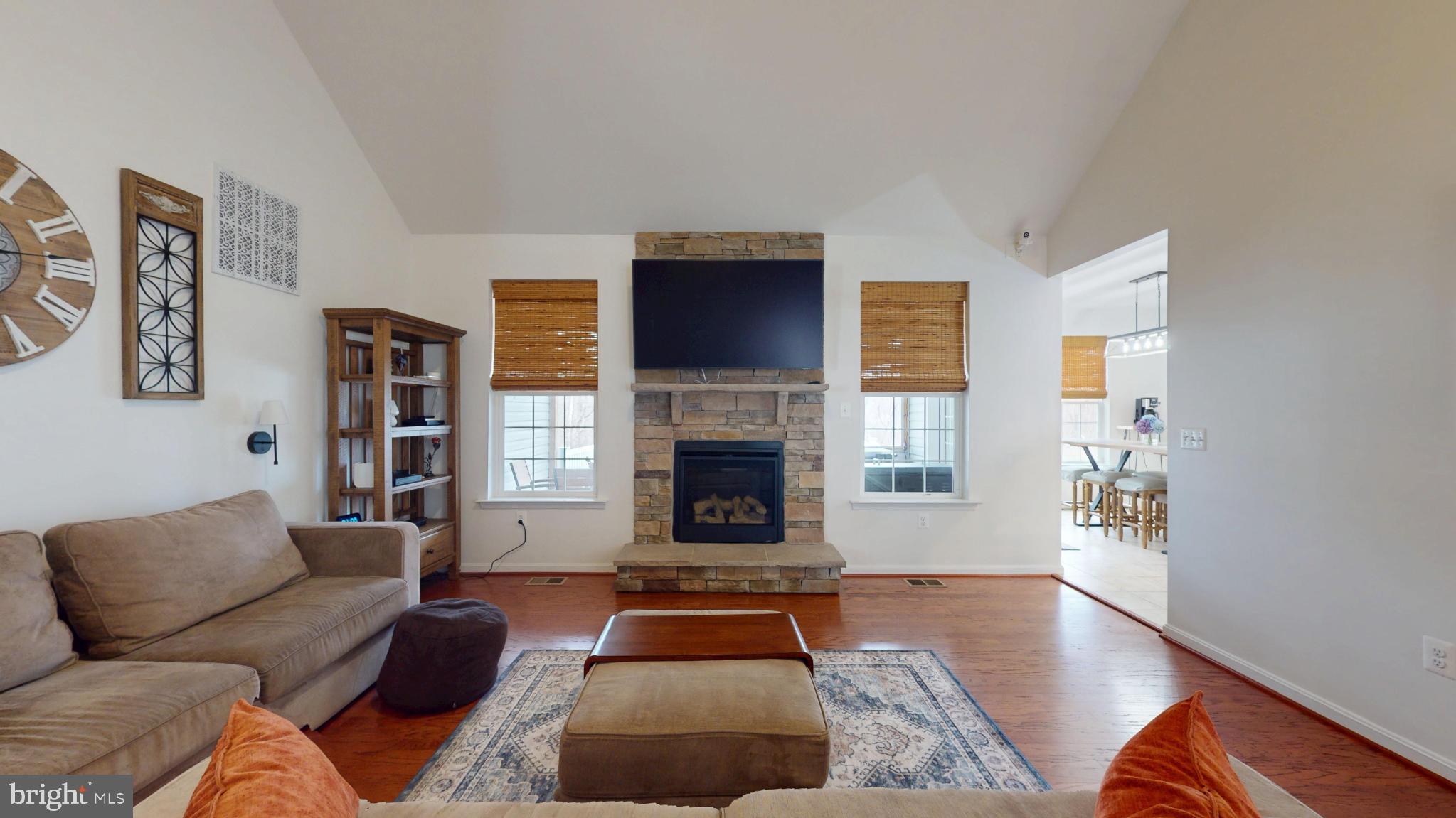 NORTH CALVERT WOODS - Residential