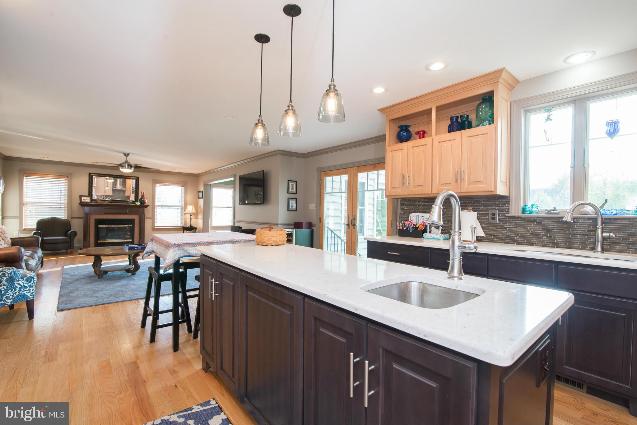 LOCUST HILL - Residential