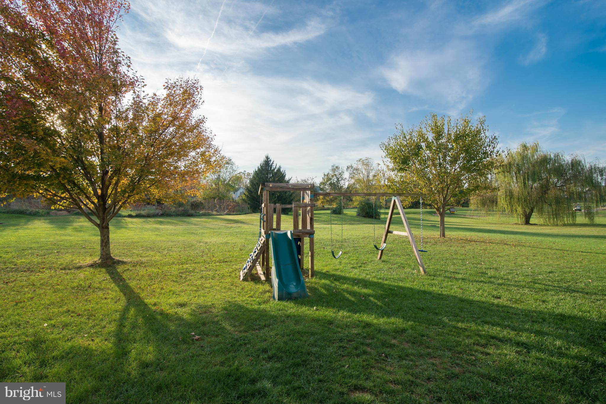 LOCUST HILL - Residential