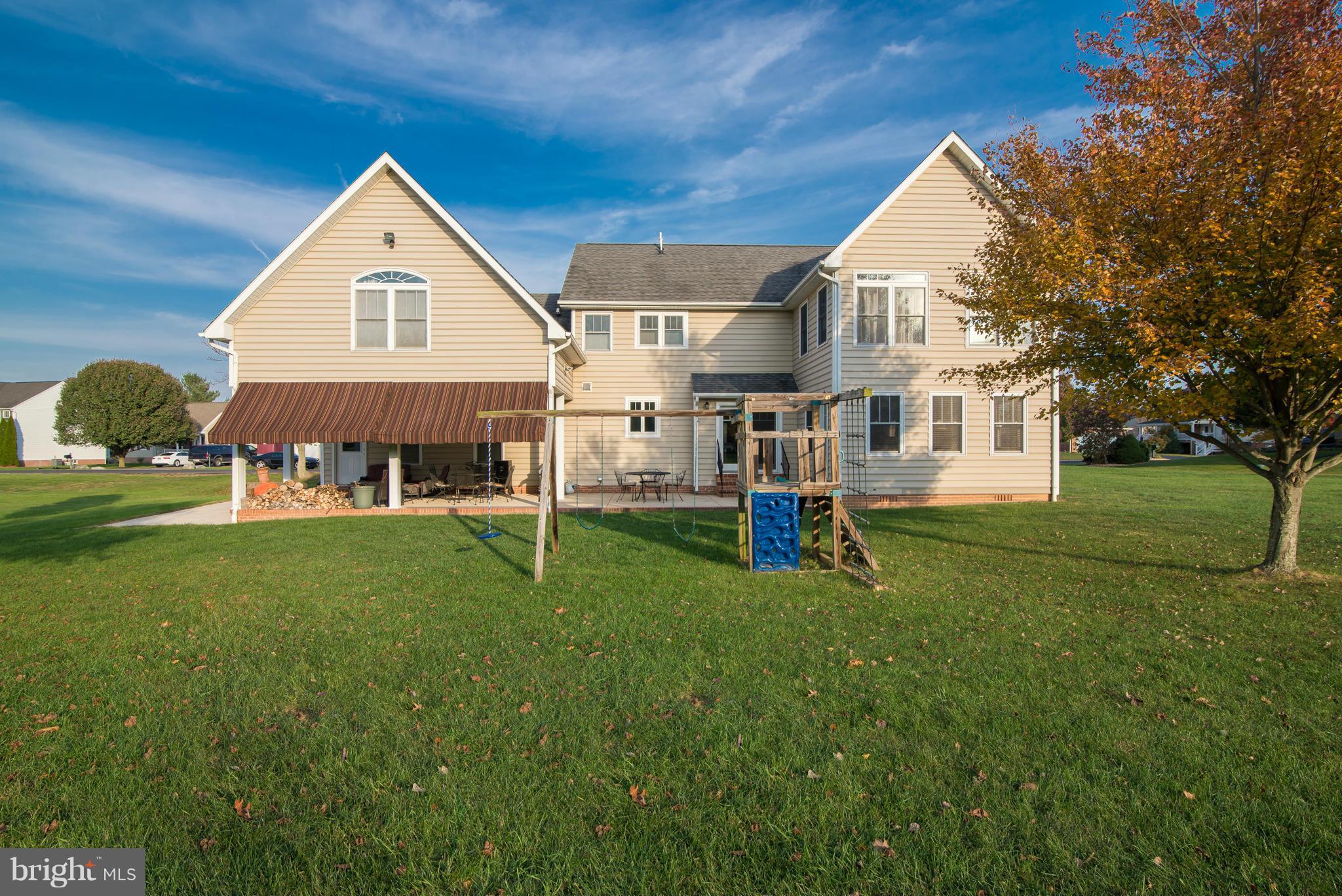 LOCUST HILL - Residential