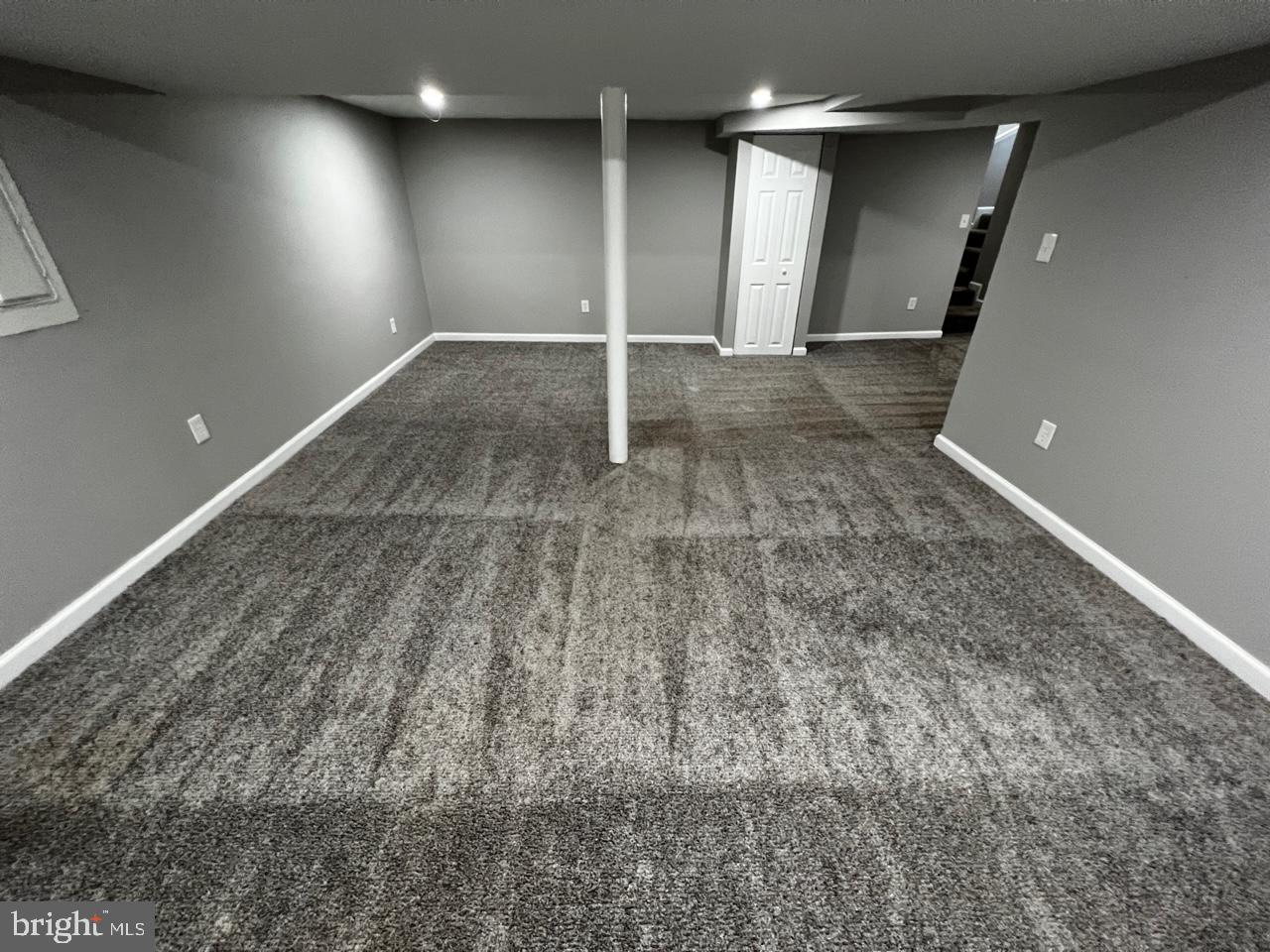 ROCKCREST - Residential Lease