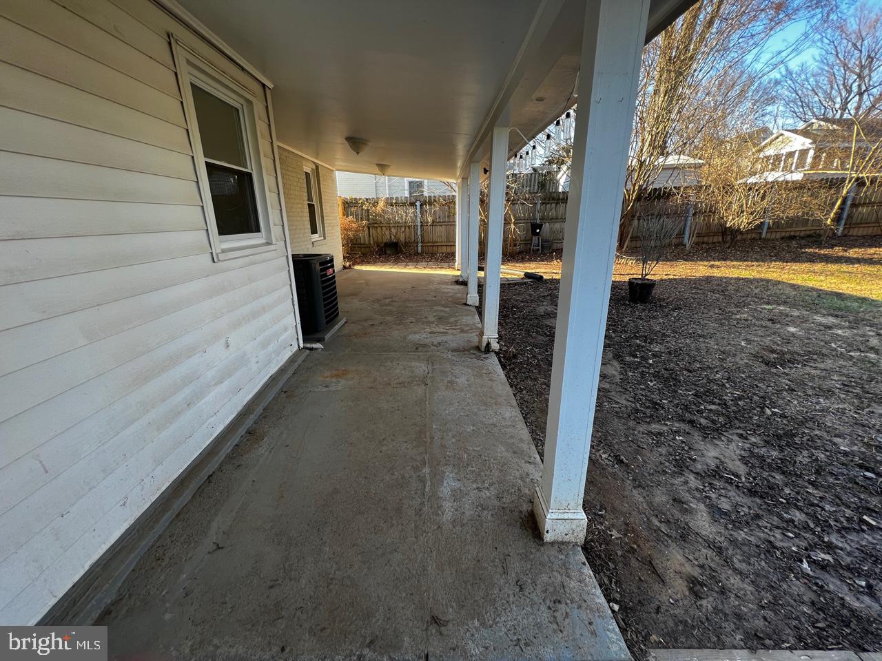 ROCKCREST - Residential Lease