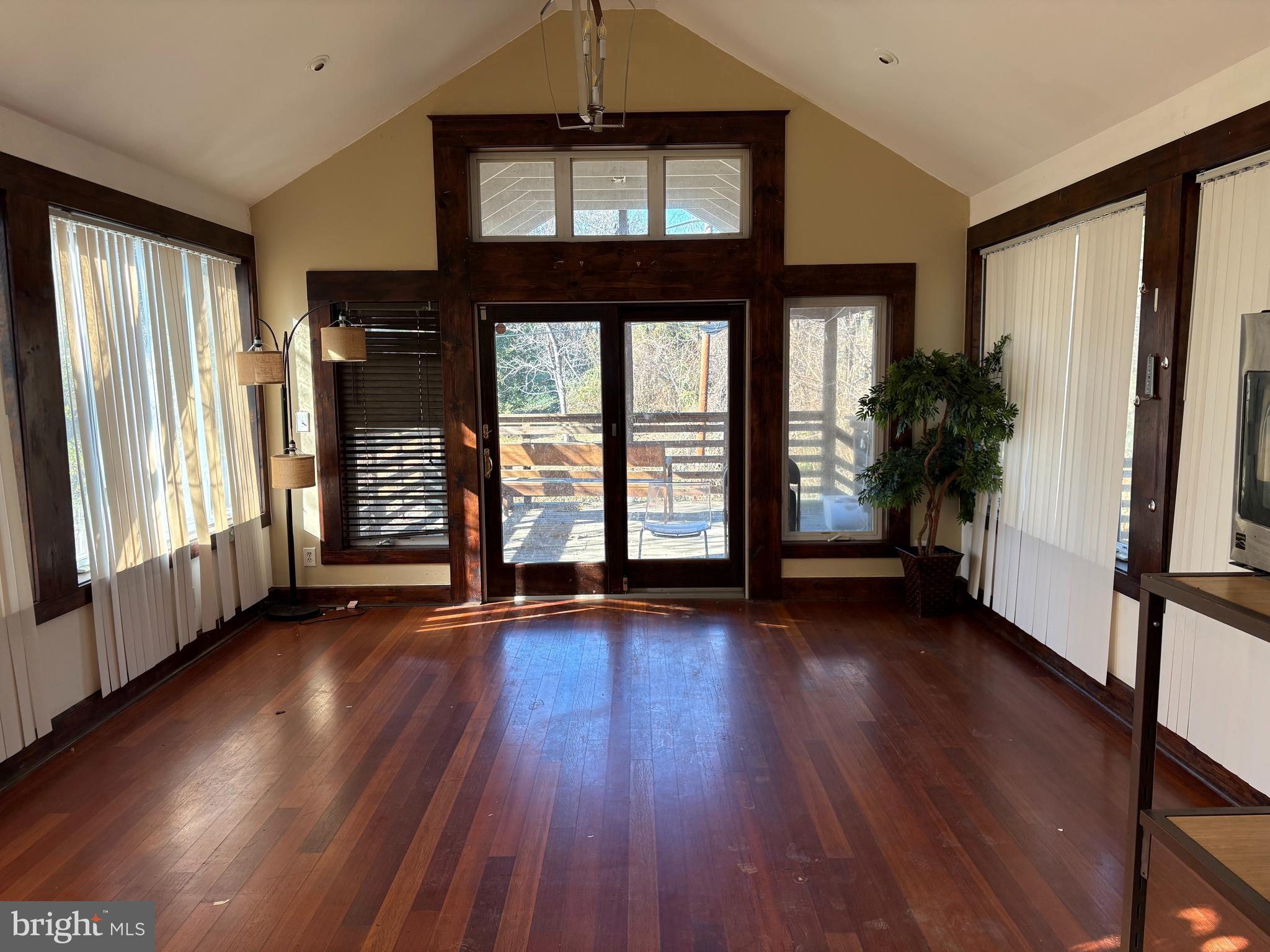 HAMILTON HEIGHTS - Residential