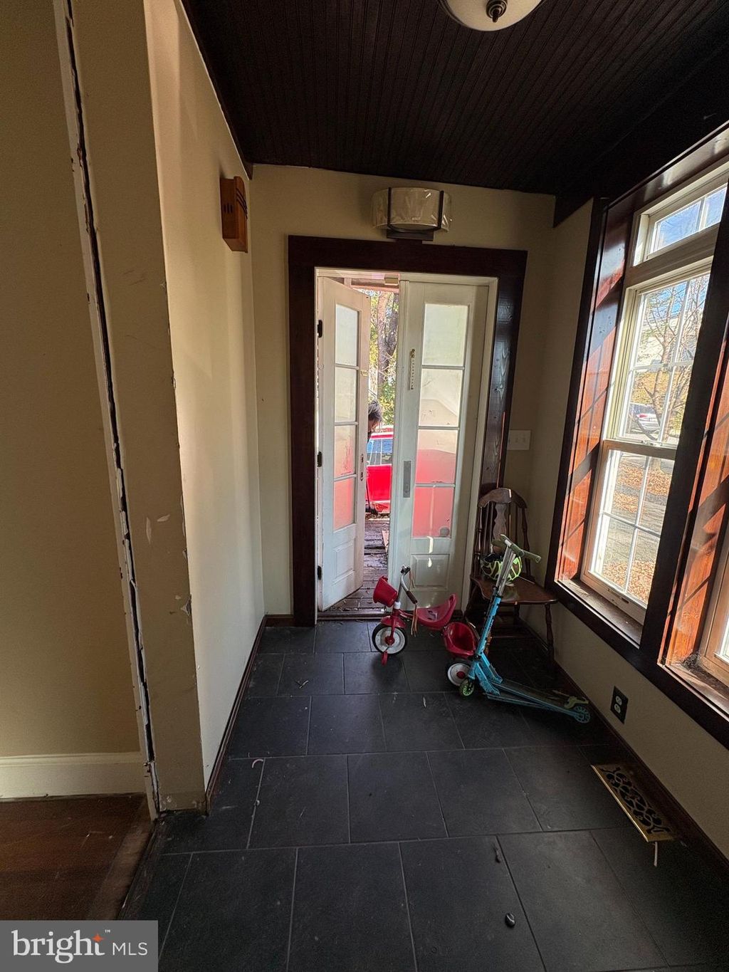 Photo of 6204 Fair Oaks Avenue, BALTIMORE, MD 21214 (MLS # MDBA2194336)