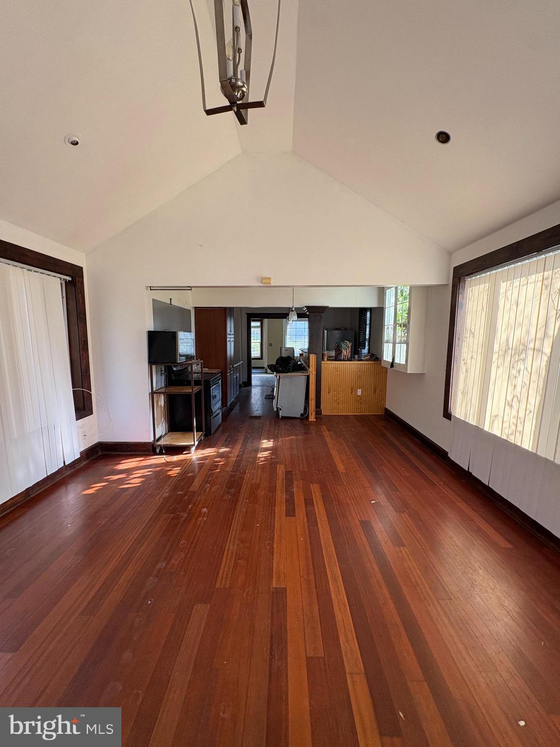 HAMILTON HEIGHTS - Residential