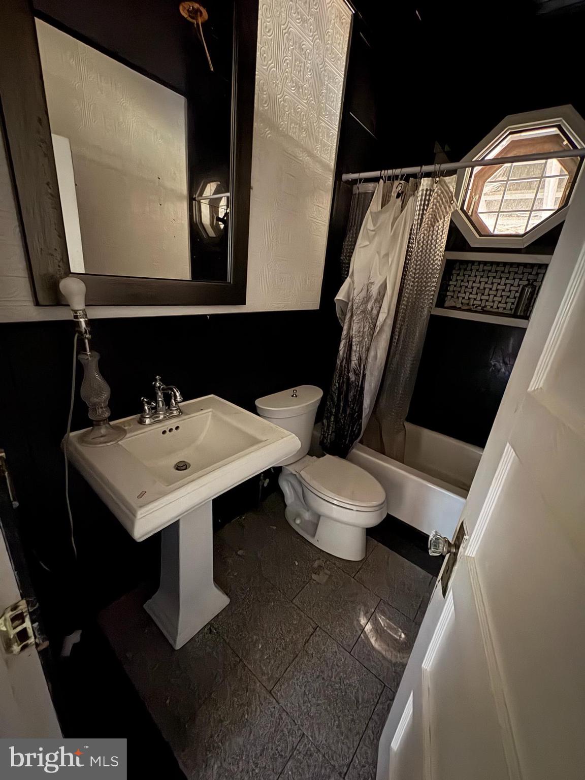 HAMILTON HEIGHTS - Residential