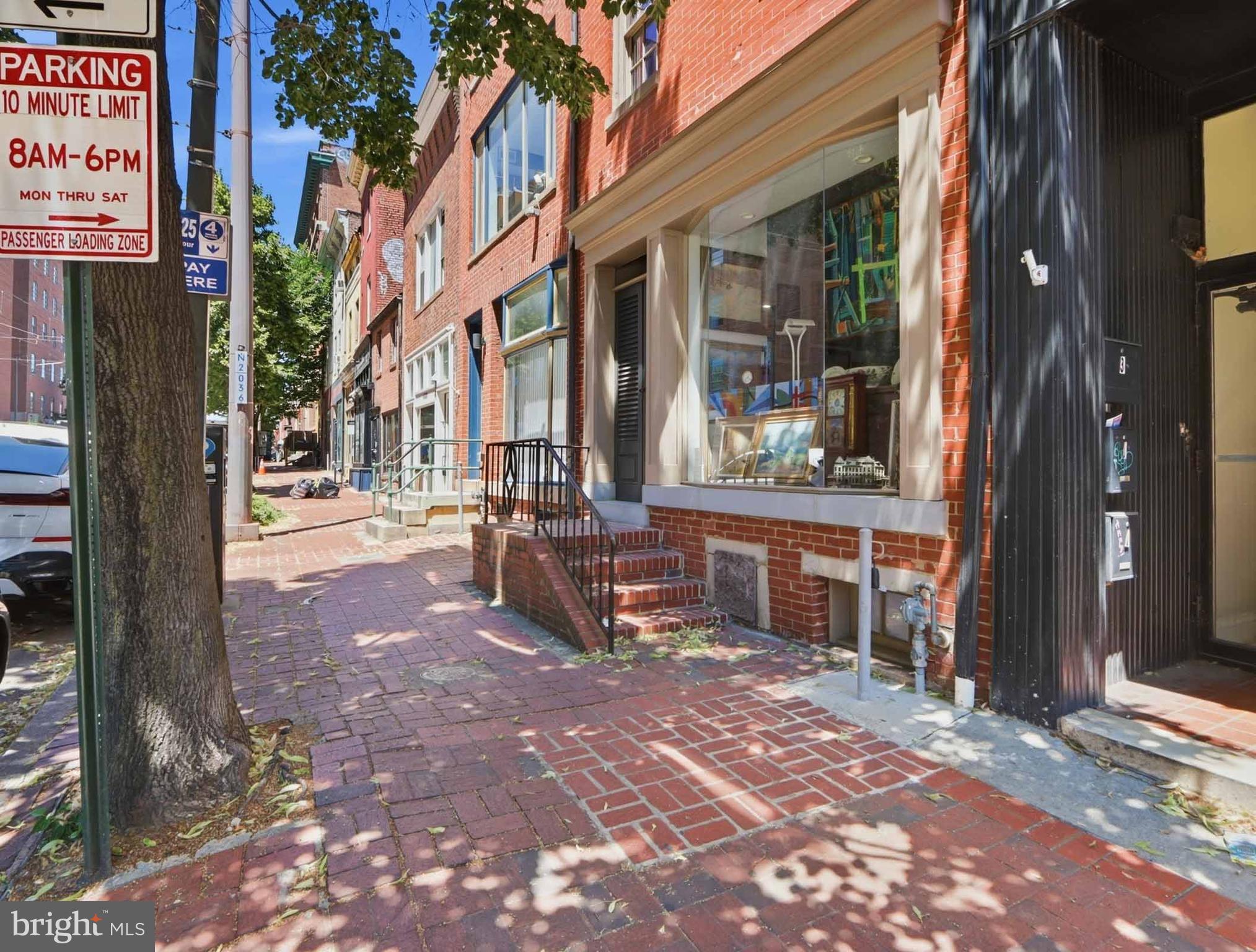 827 N HOWARD STREET