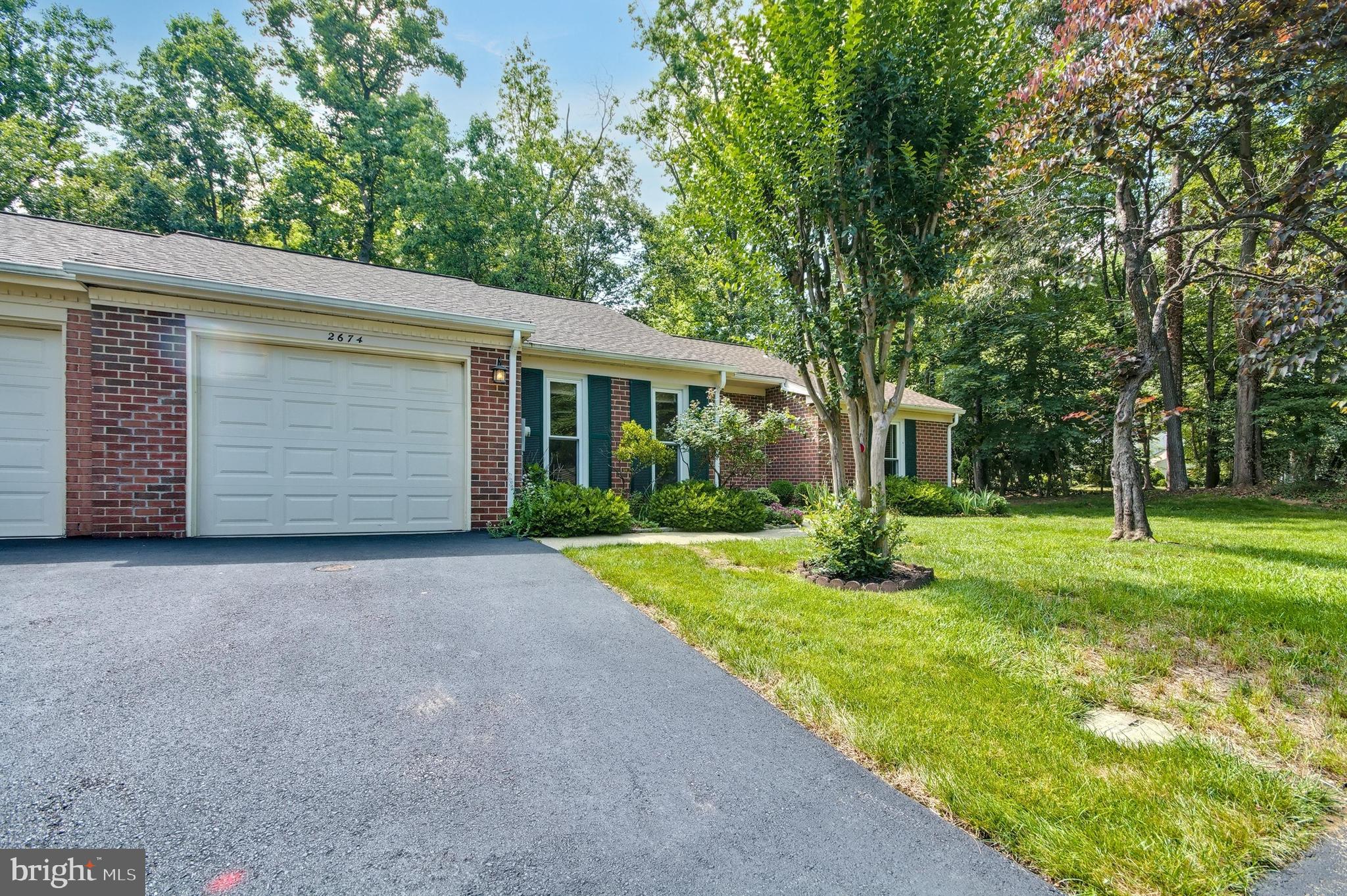 2674 CREST COVE