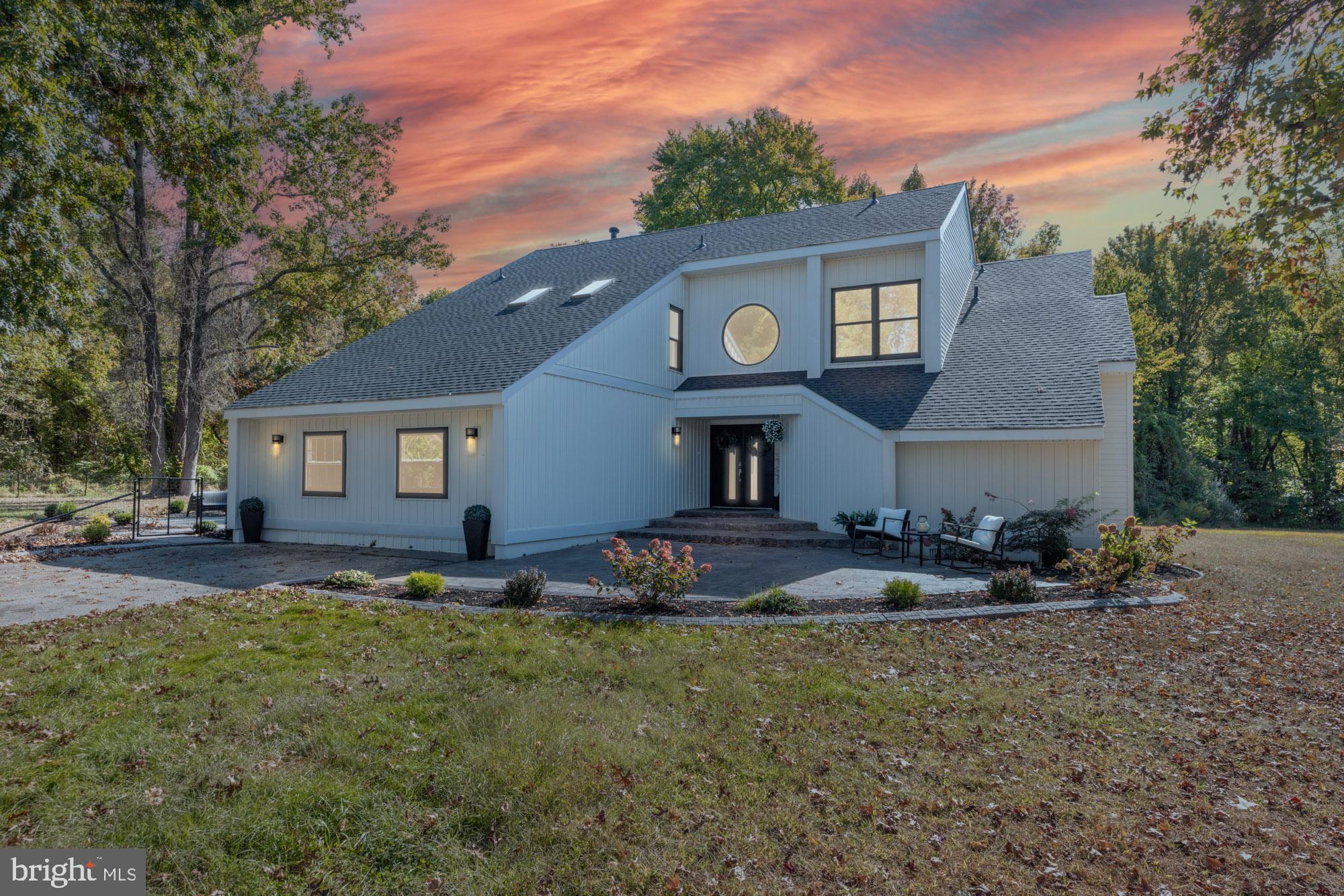 135 HERITAGE ROAD