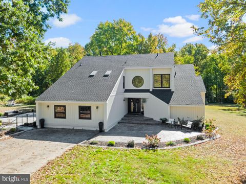 135 HERITAGE ROAD SEWELL NJ 08080