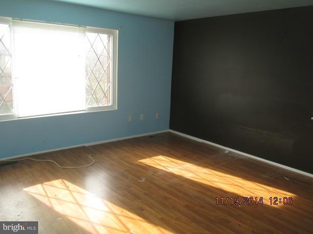 GLYNDON GREENS - Residential