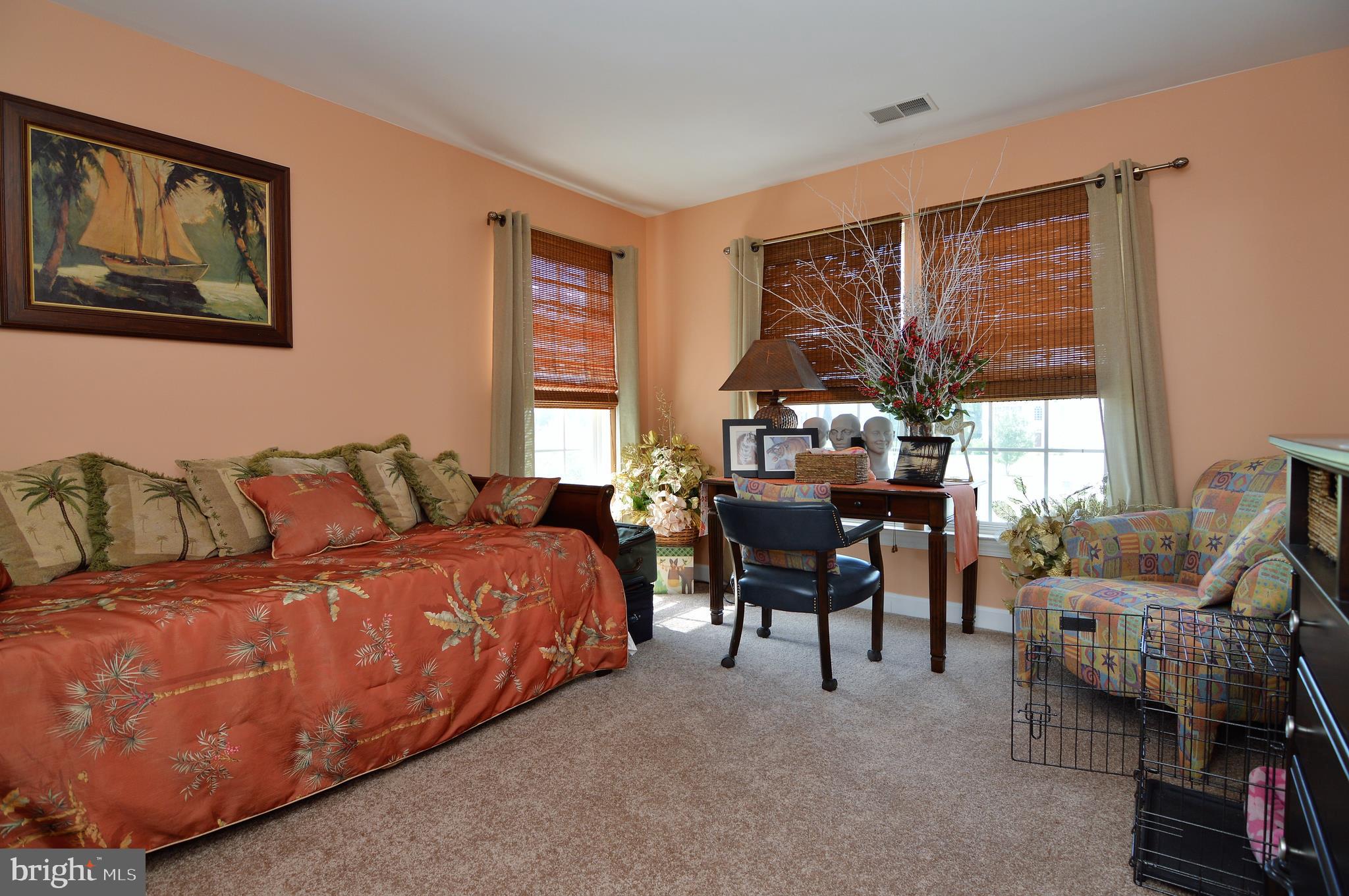 FRANKLIN KNOLL - Residential