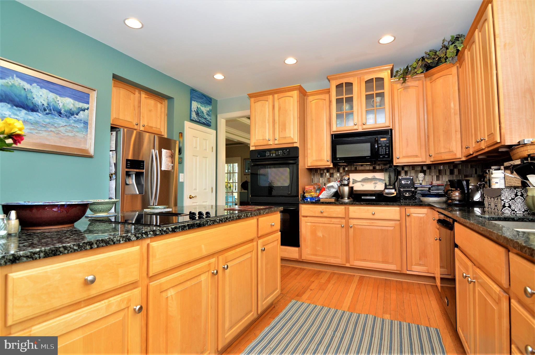 FRANKLIN KNOLL - Residential