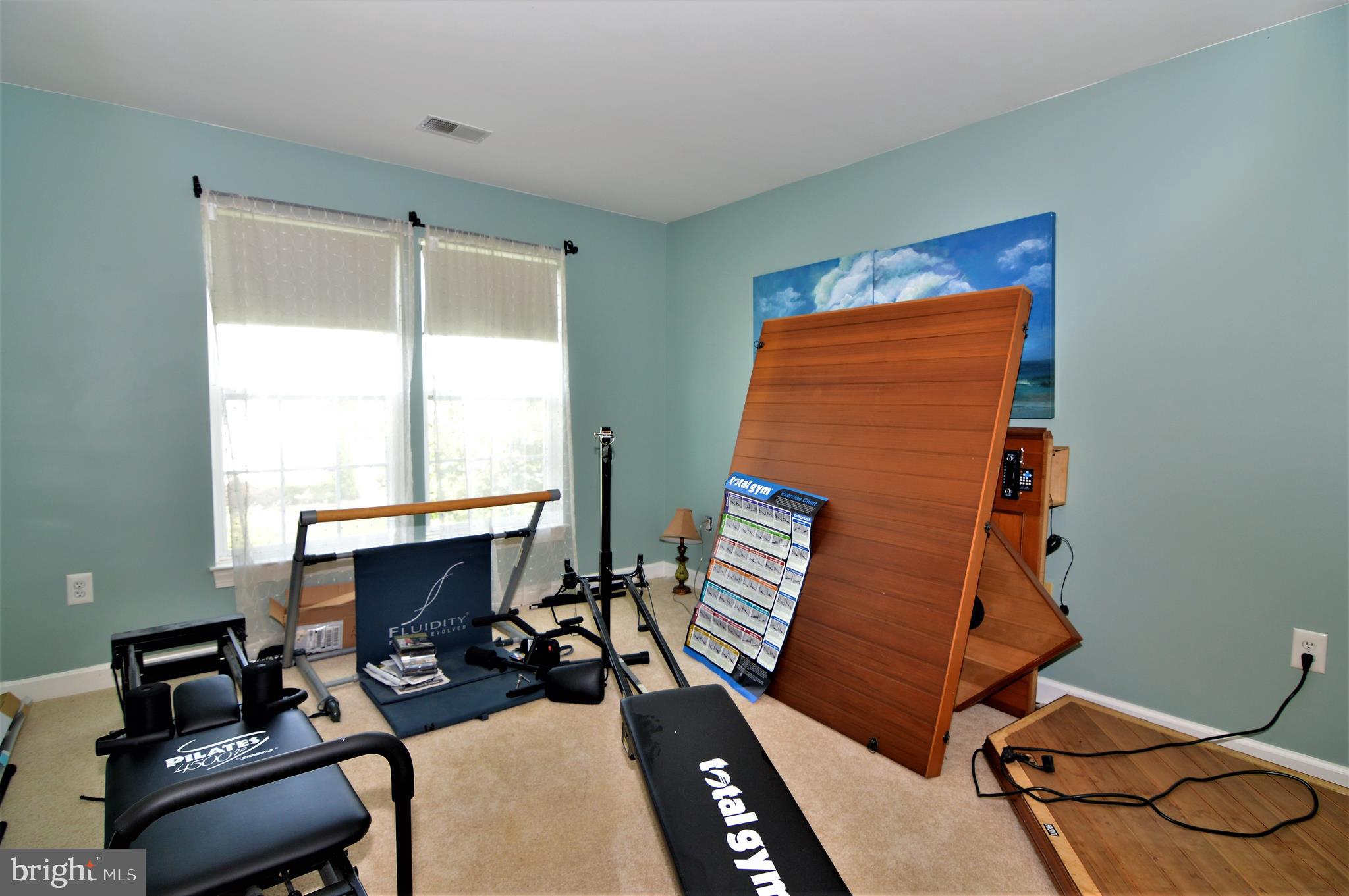 FRANKLIN KNOLL - Residential