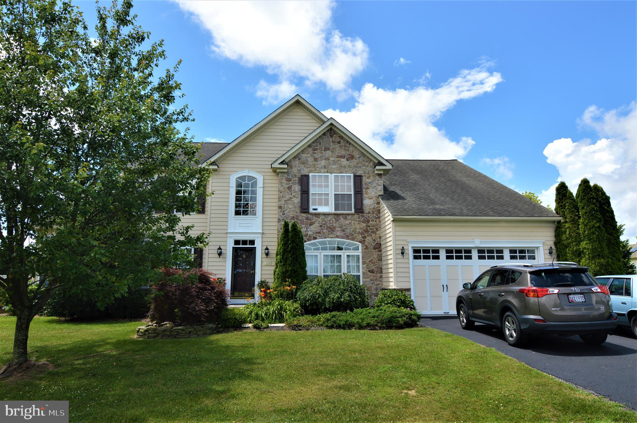 FRANKLIN KNOLL - Residential