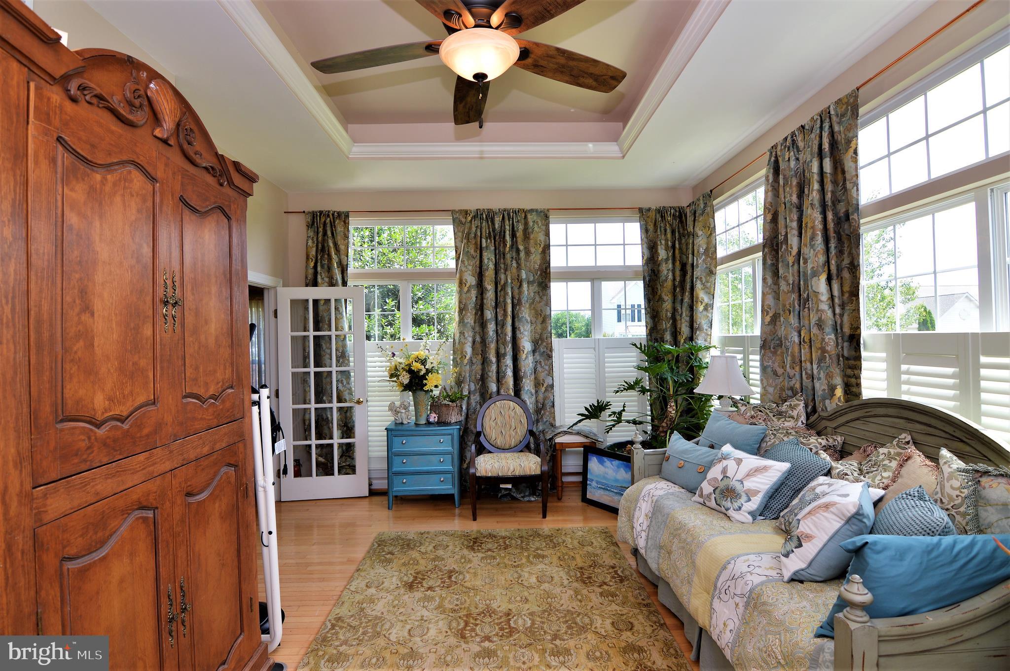 FRANKLIN KNOLL - Residential