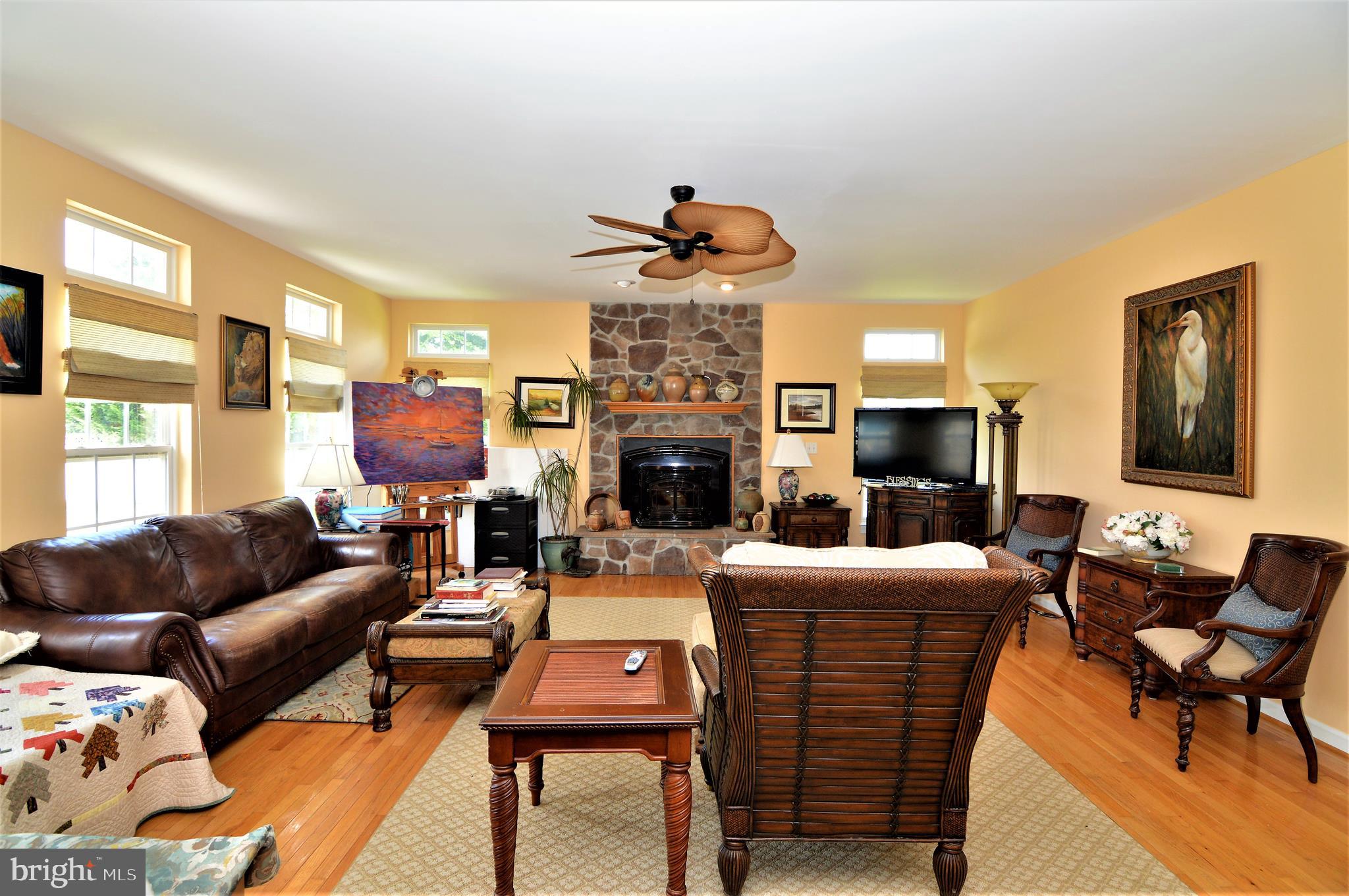 FRANKLIN KNOLL - Residential