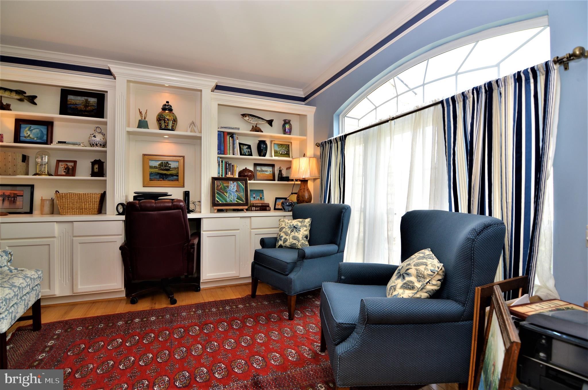 FRANKLIN KNOLL - Residential