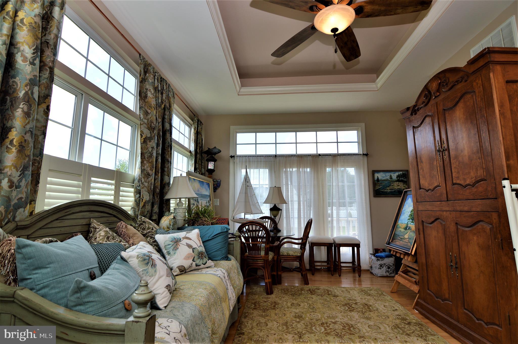 FRANKLIN KNOLL - Residential