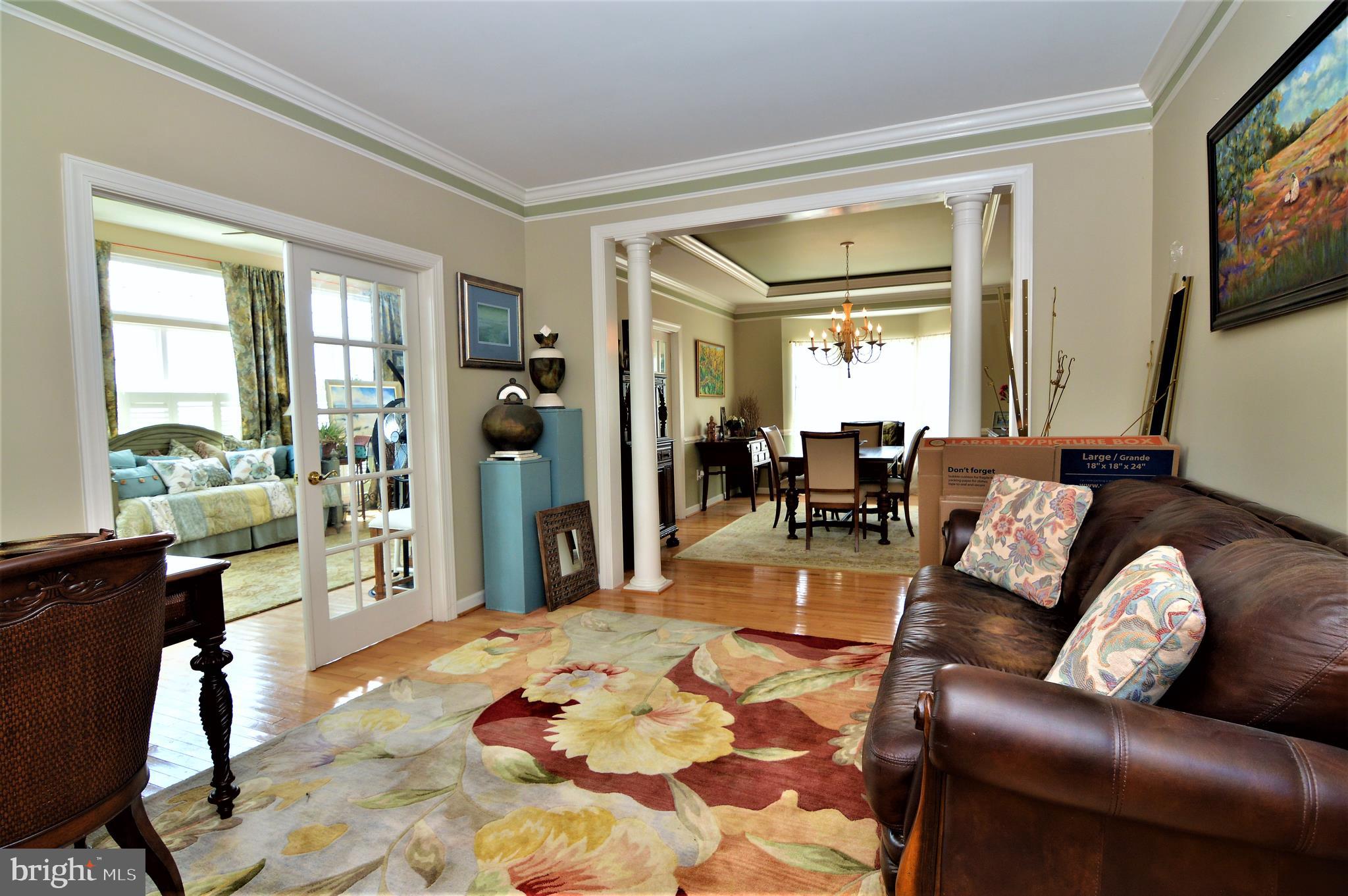 FRANKLIN KNOLL - Residential