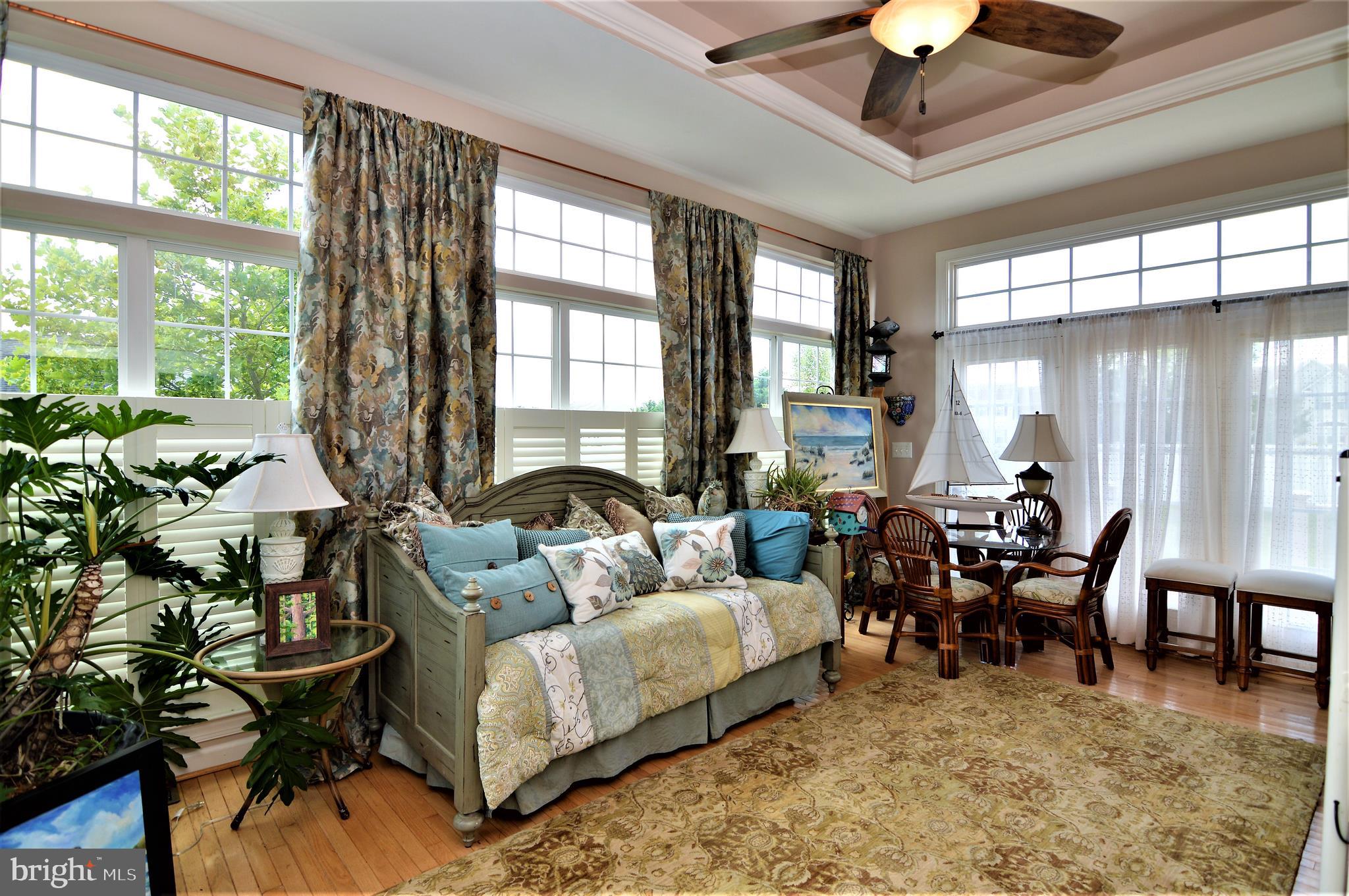 FRANKLIN KNOLL - Residential