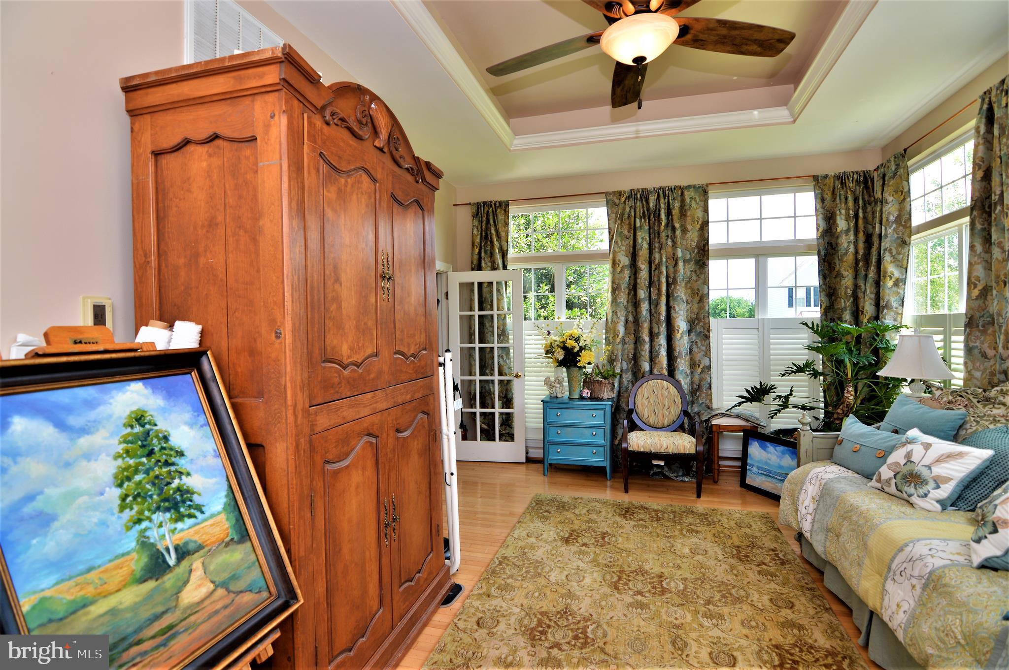 FRANKLIN KNOLL - Residential