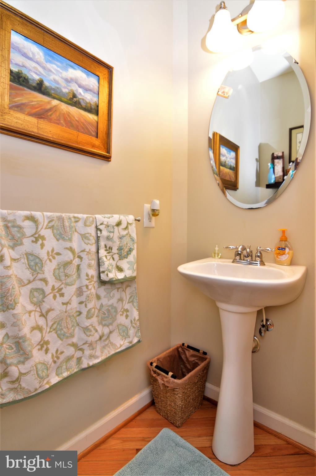 FRANKLIN KNOLL - Residential