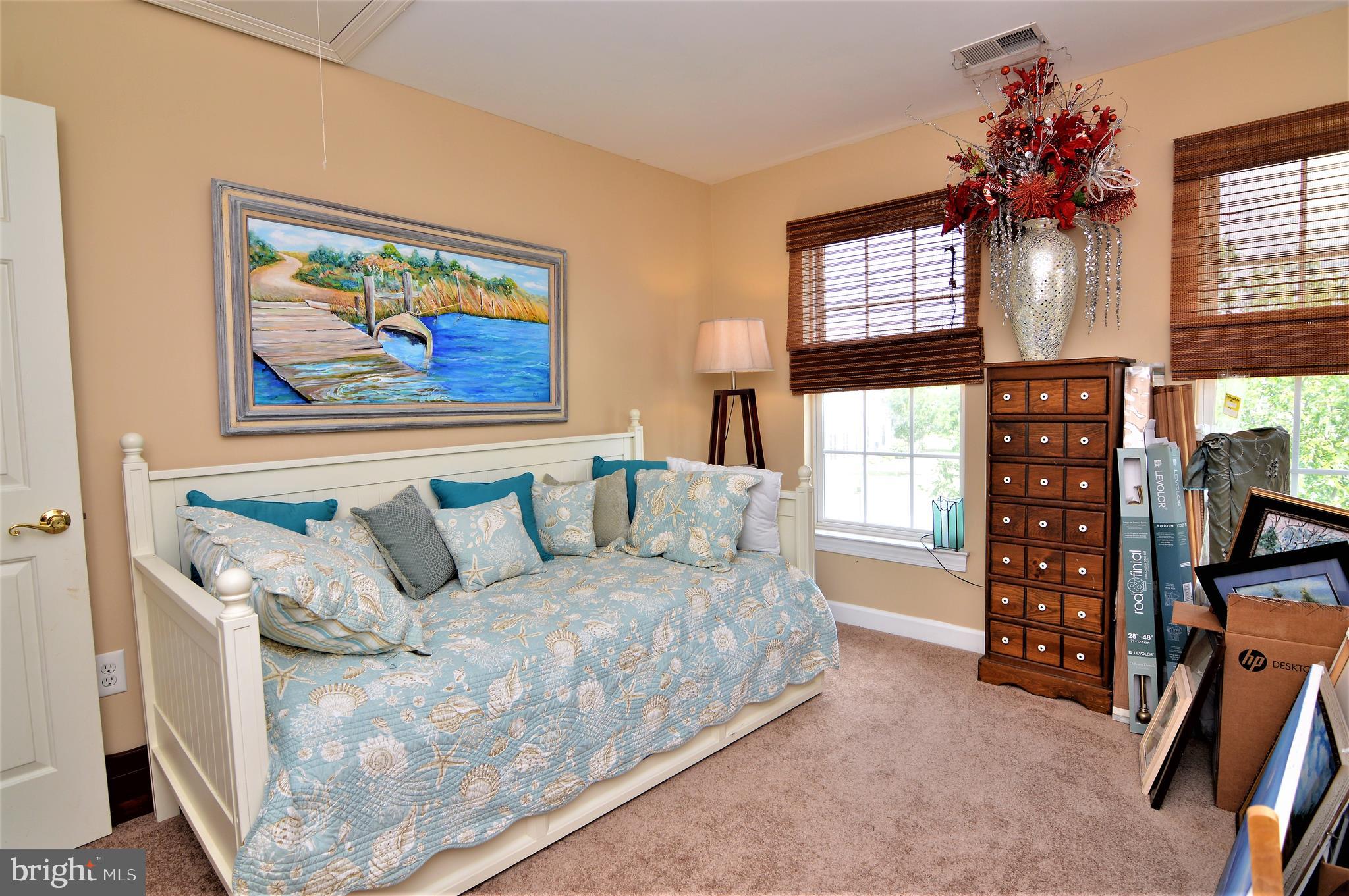 FRANKLIN KNOLL - Residential