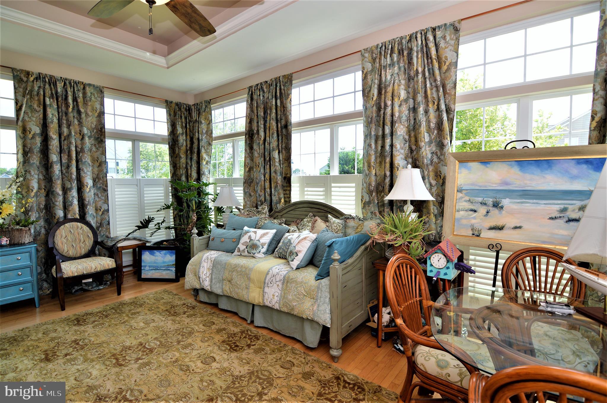 FRANKLIN KNOLL - Residential