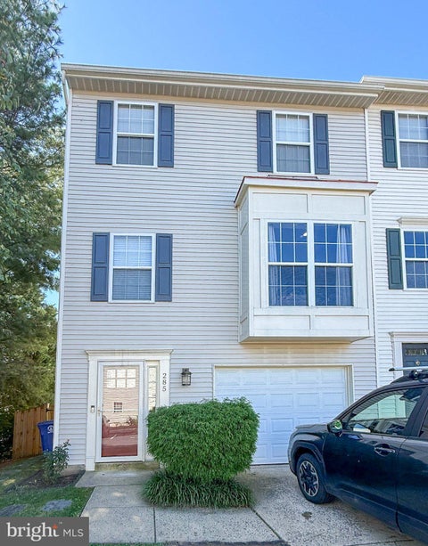 Photo of 285 Golden Larch Terrace NE, LEESBURG, VA 20176 (MLS # VALO2138766)
