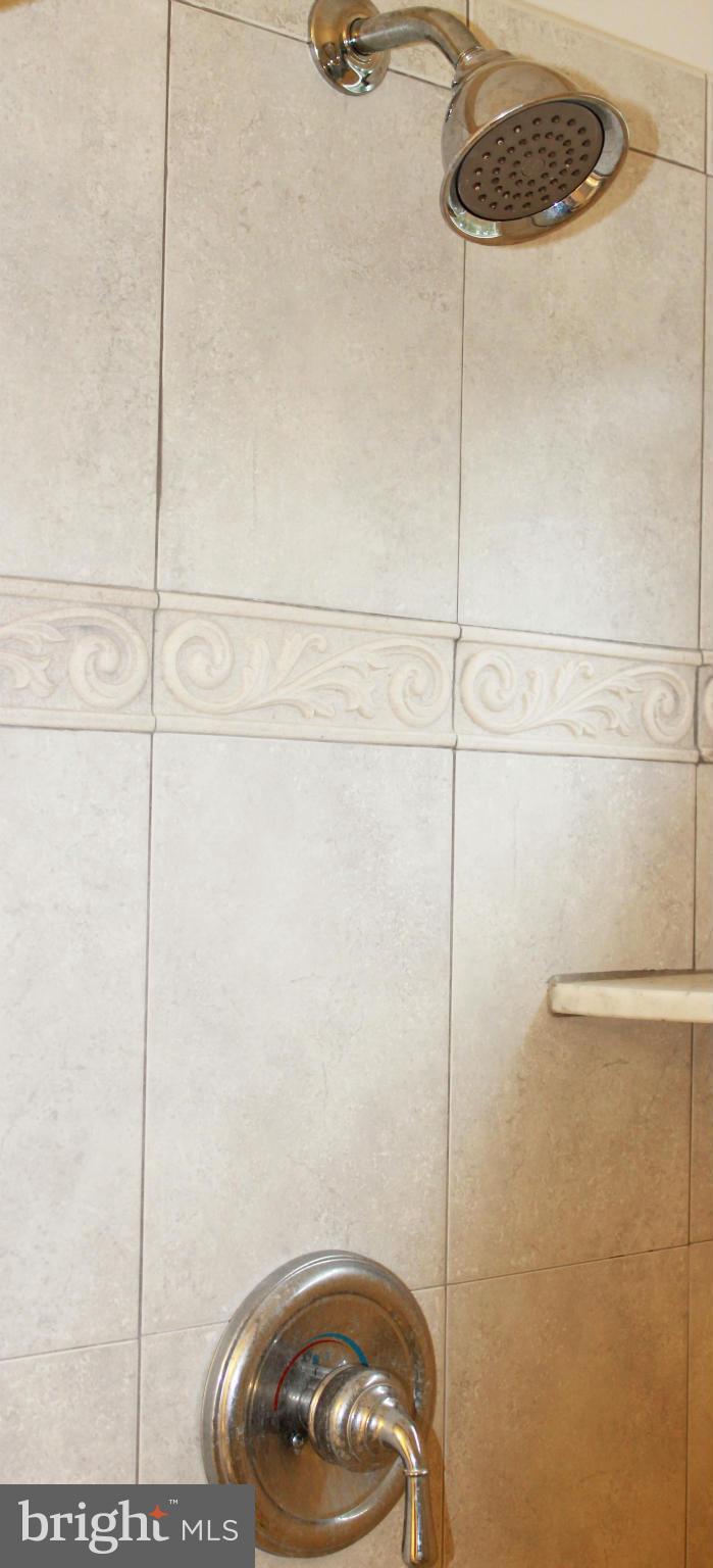 CHAR NOR MANOR - Residential