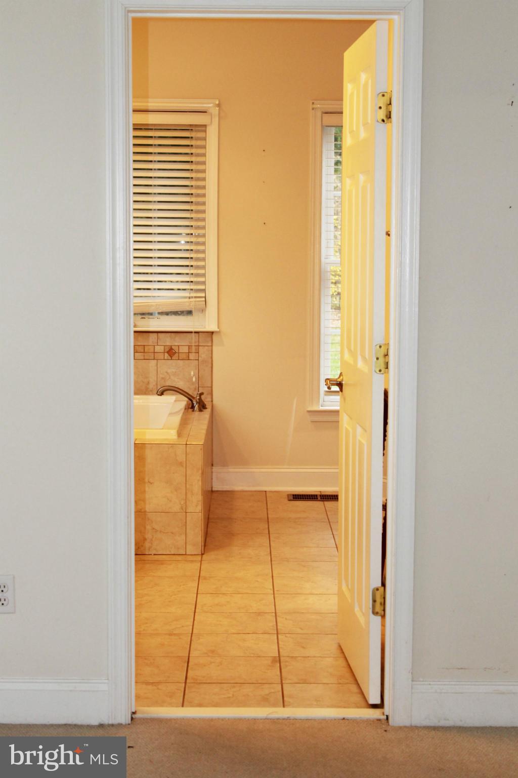 CHAR NOR MANOR - Residential