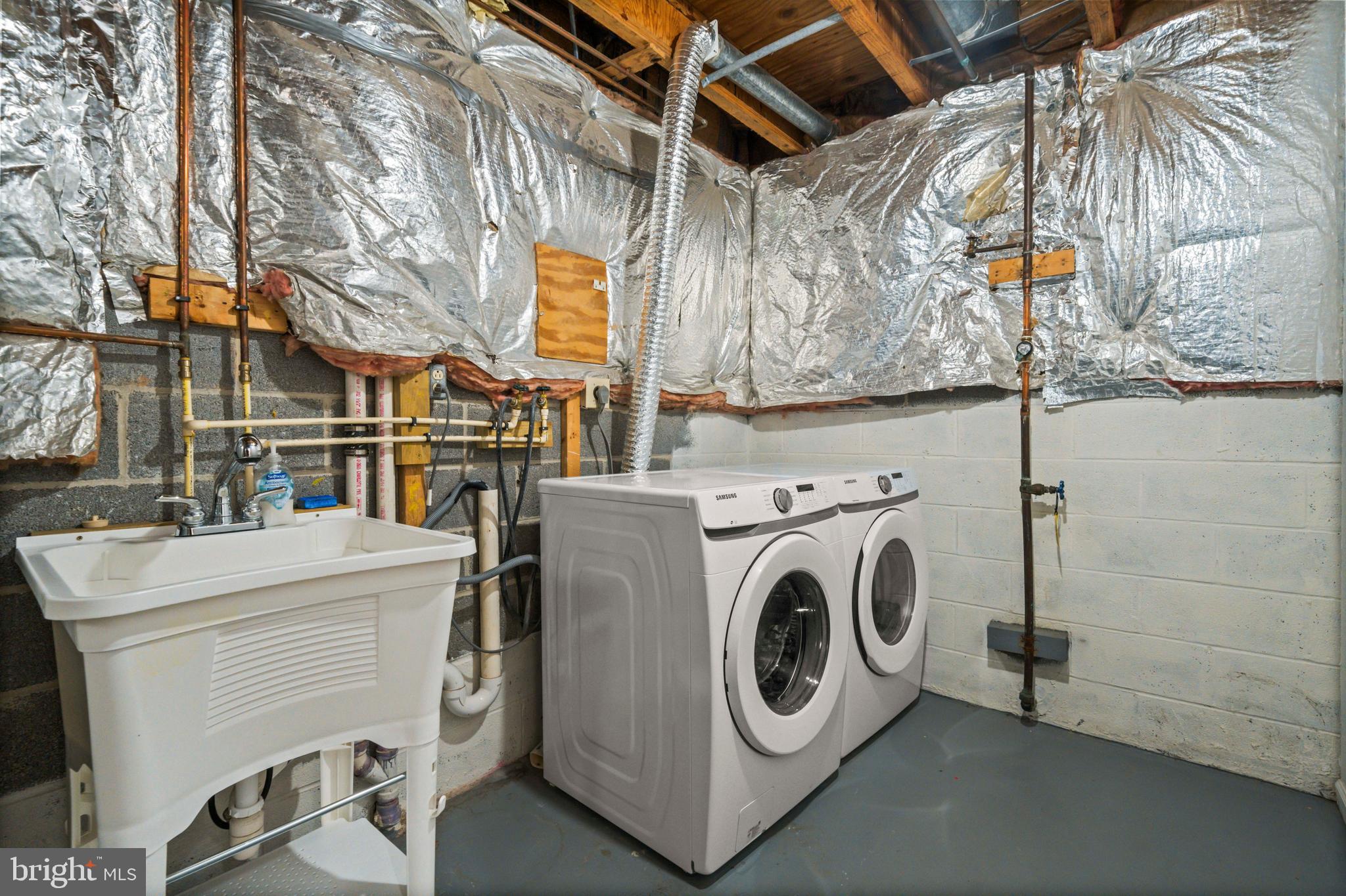 RUNNYMEADE - Residential