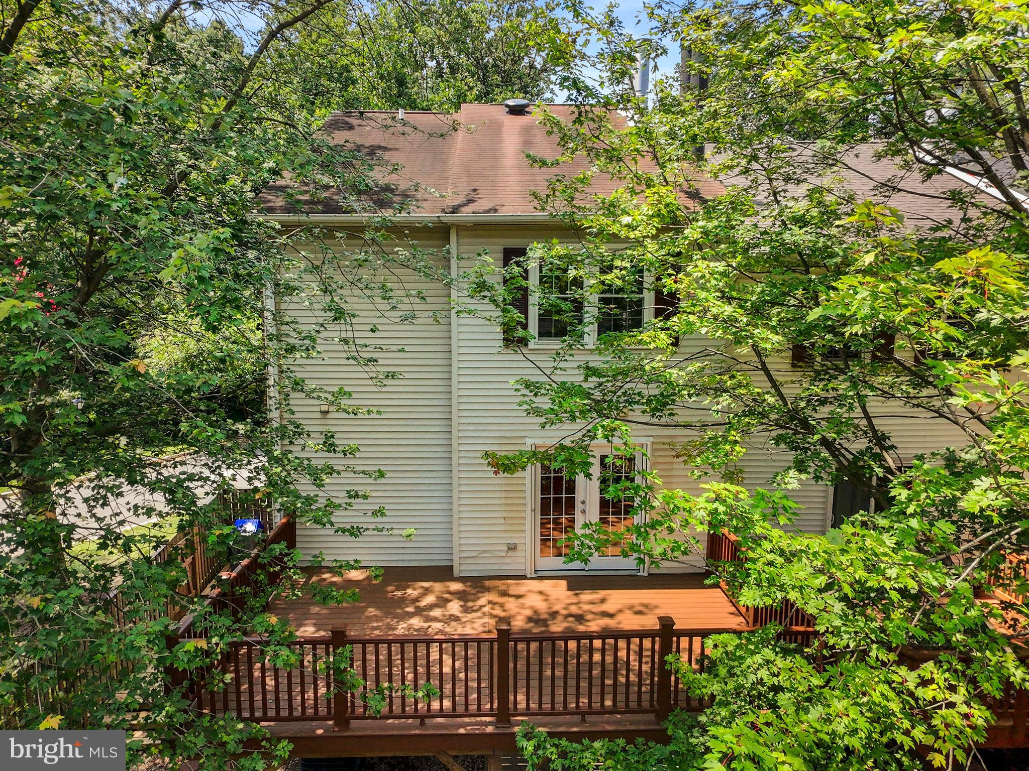 RUNNYMEADE - Residential