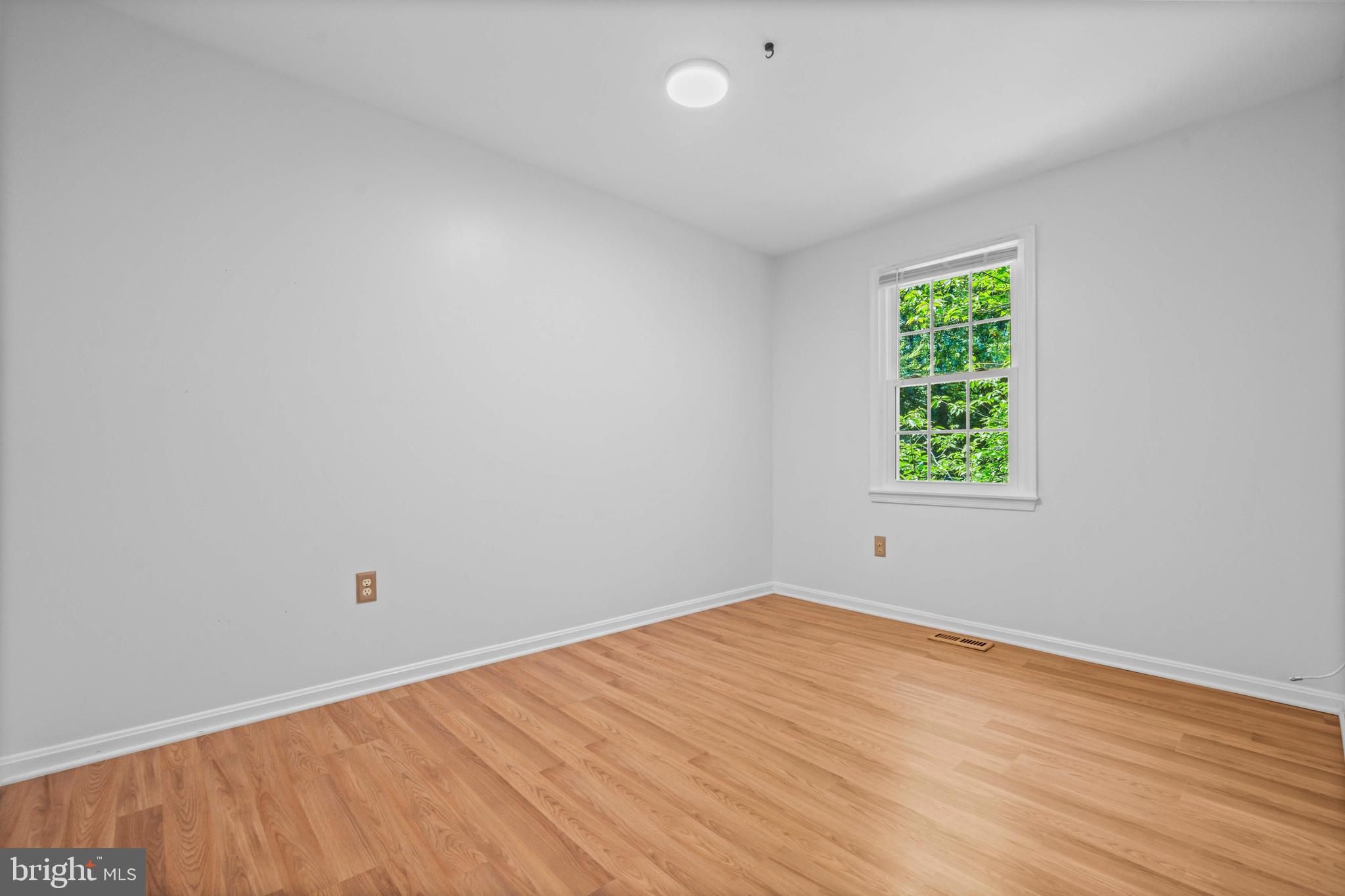 RUNNYMEADE - Residential