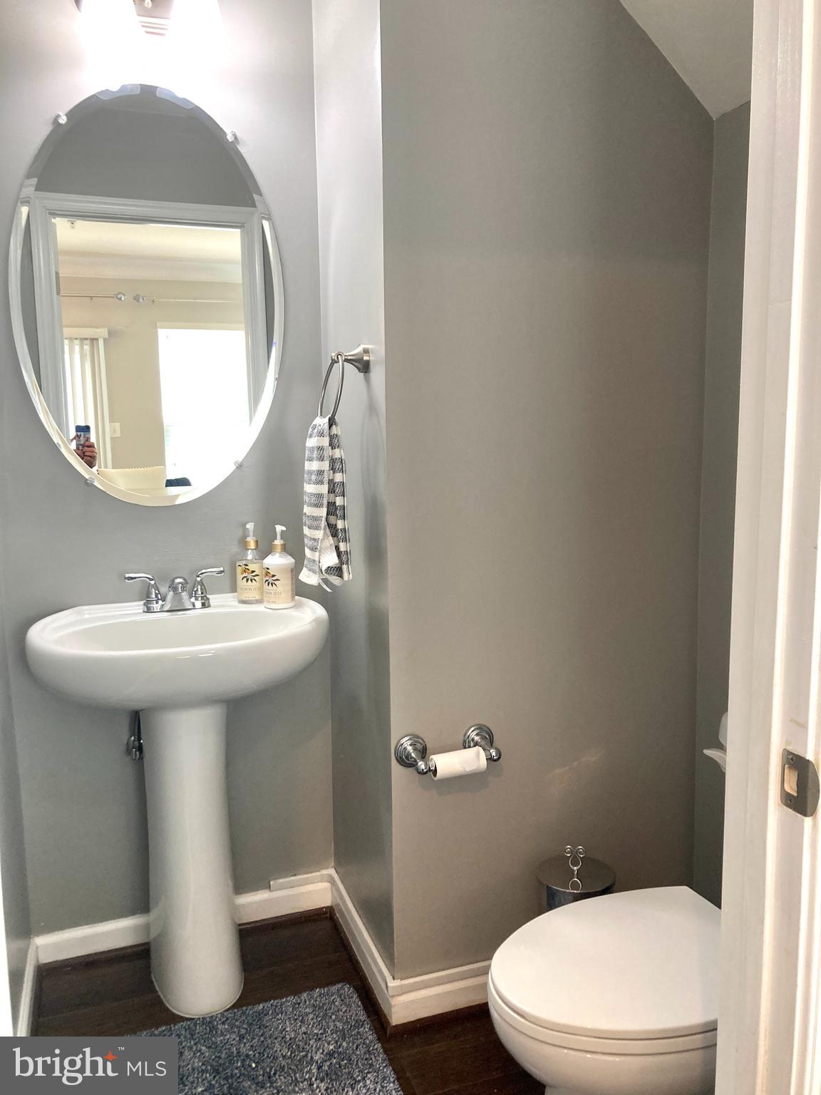 POTOMAC CREST - Residential Lease