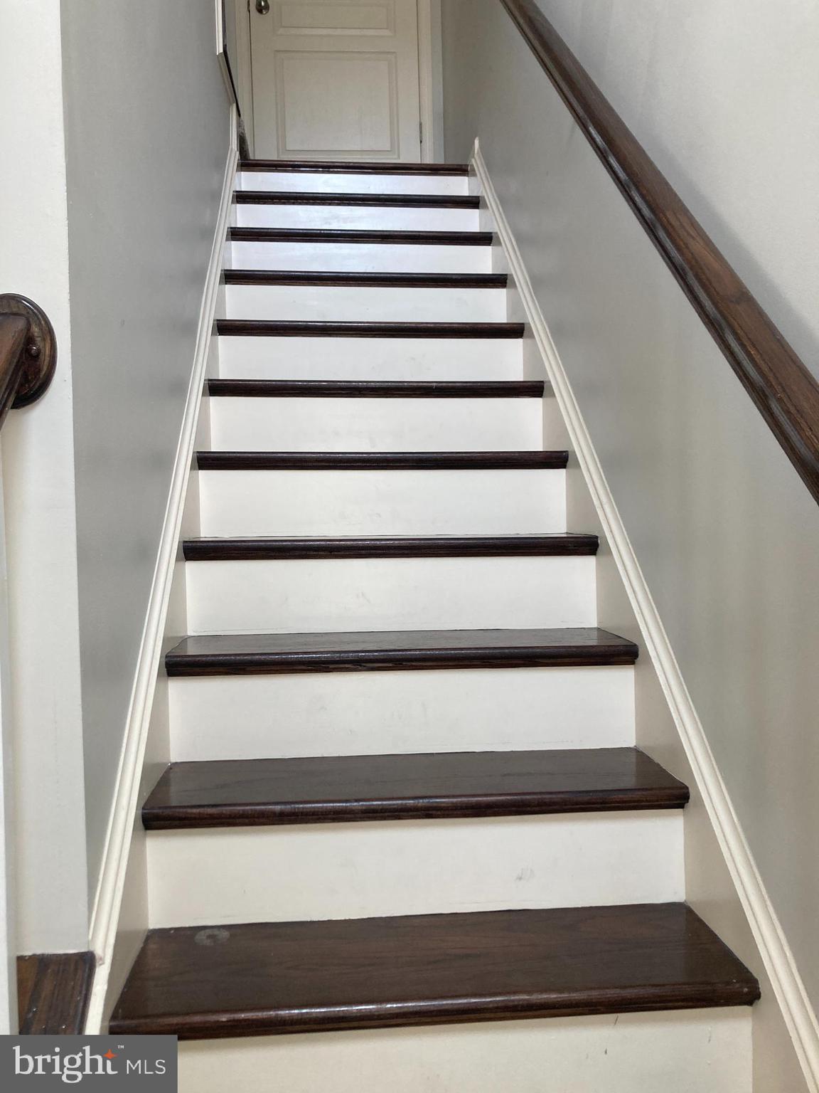 POTOMAC CREST - Residential Lease