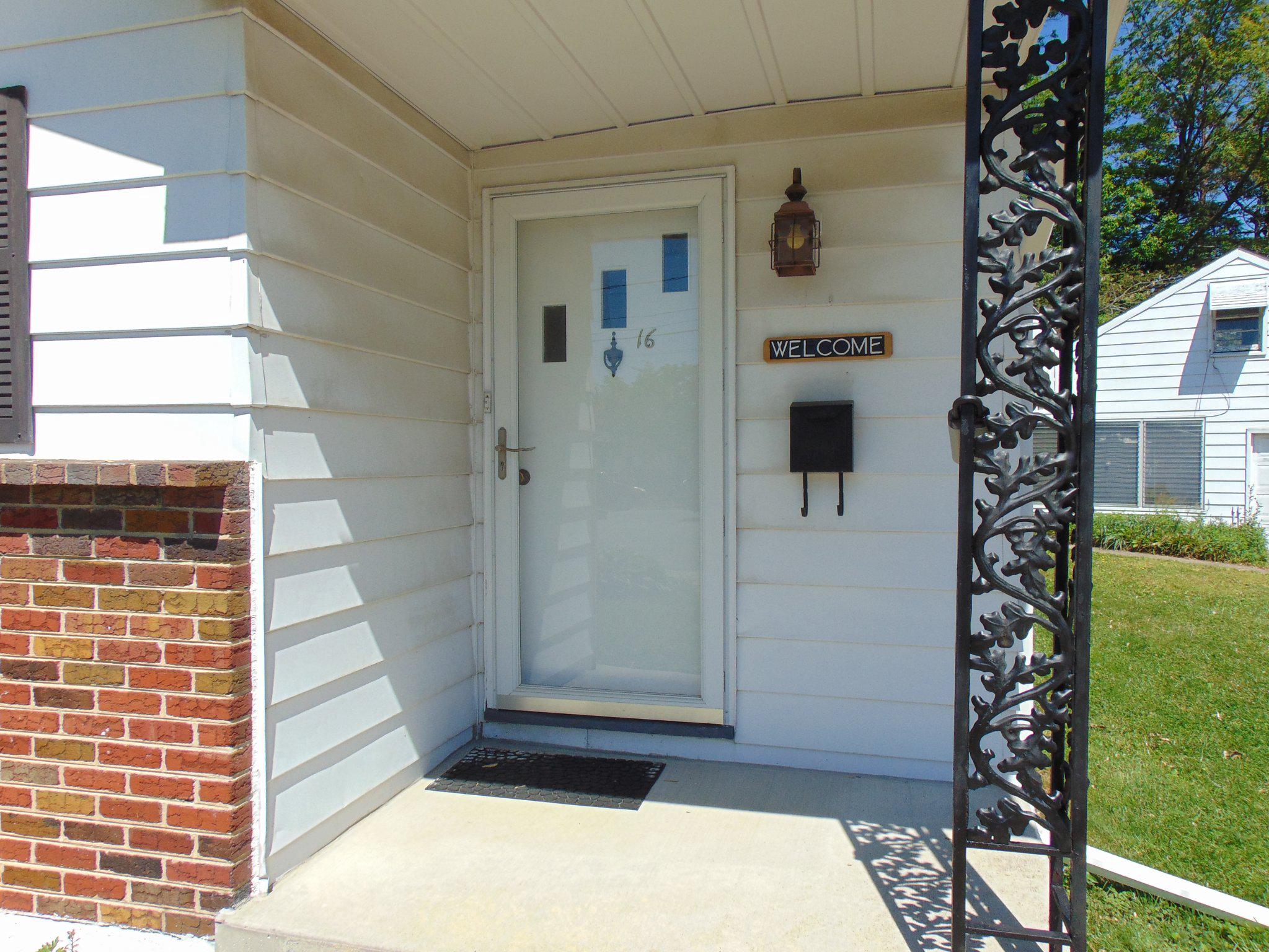 16 VARMAR DRIVE