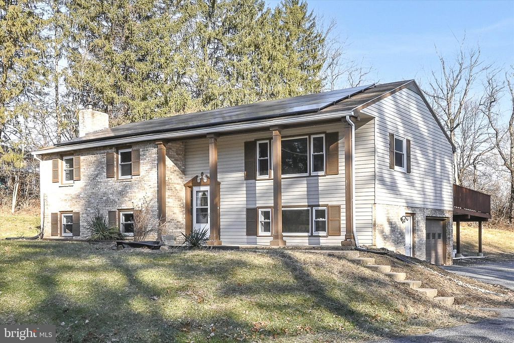 Photo of 2509 Mill Rd, MECHANICSBURG, PA 17055 (MLS # PACB2049258)