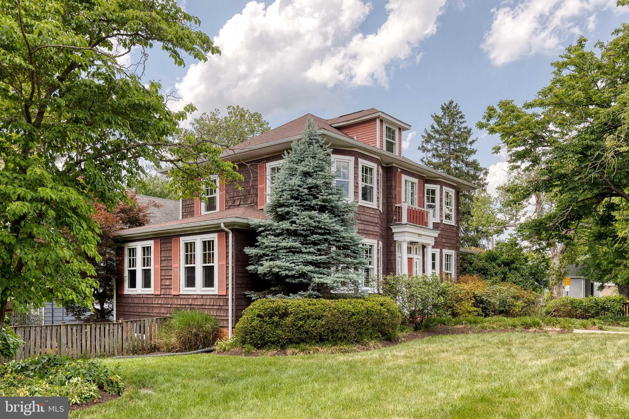 MOUNT WASHINGTON - Residential