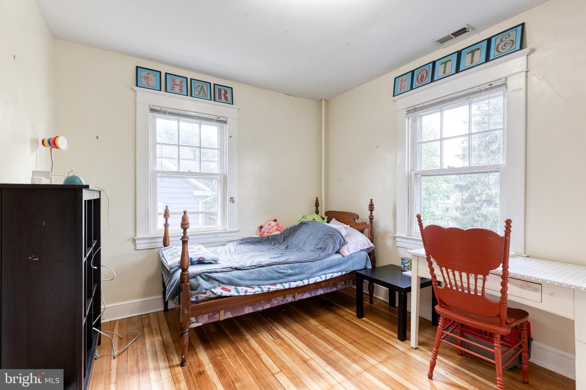 MOUNT WASHINGTON - Residential