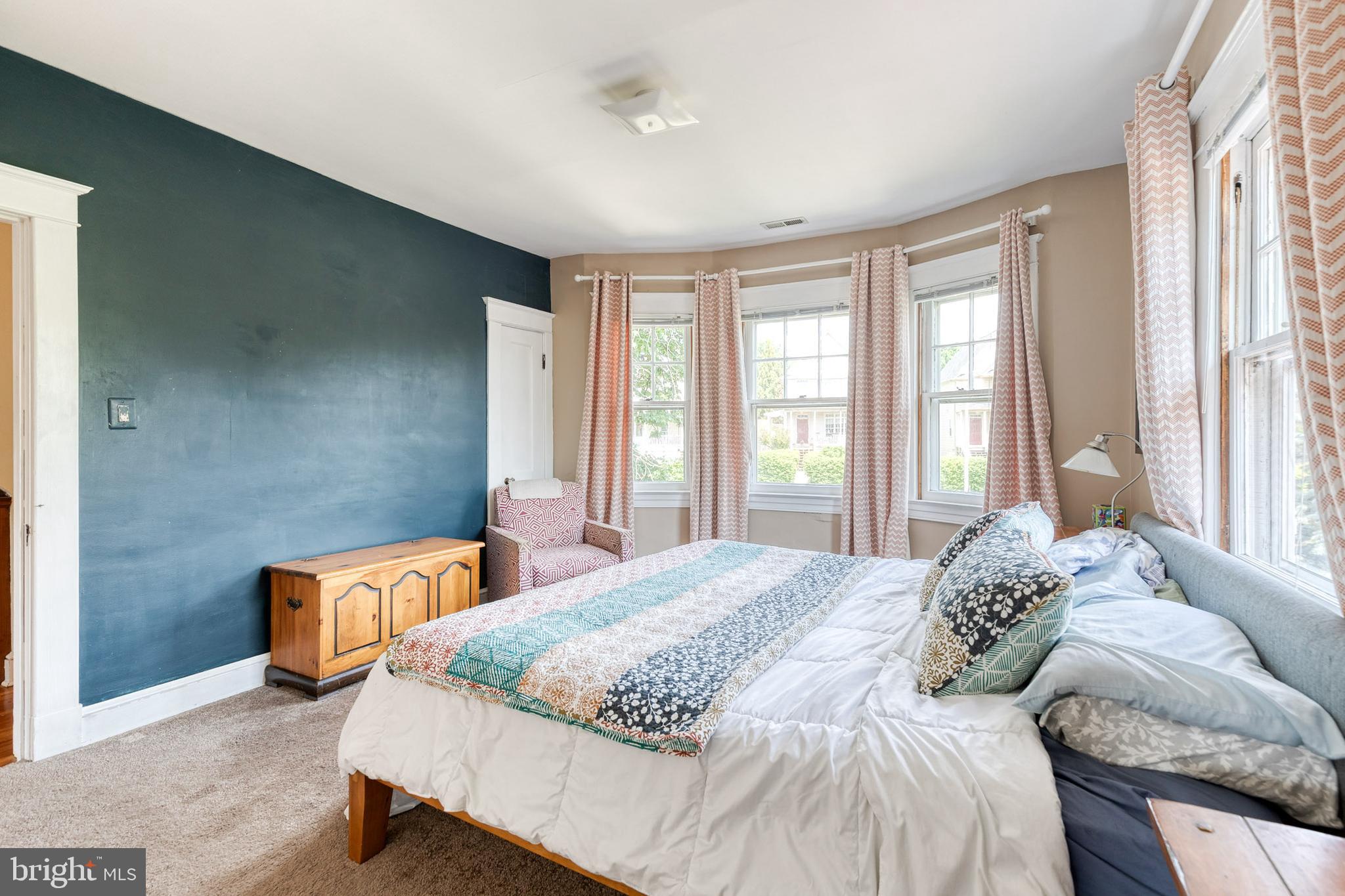 MOUNT WASHINGTON - Residential