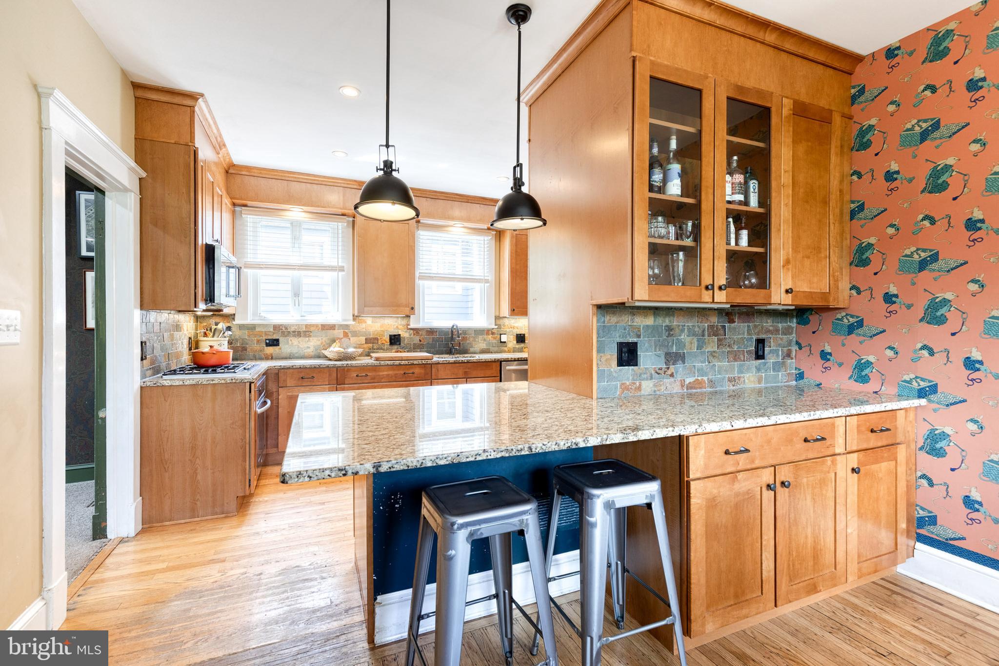 MOUNT WASHINGTON - Residential