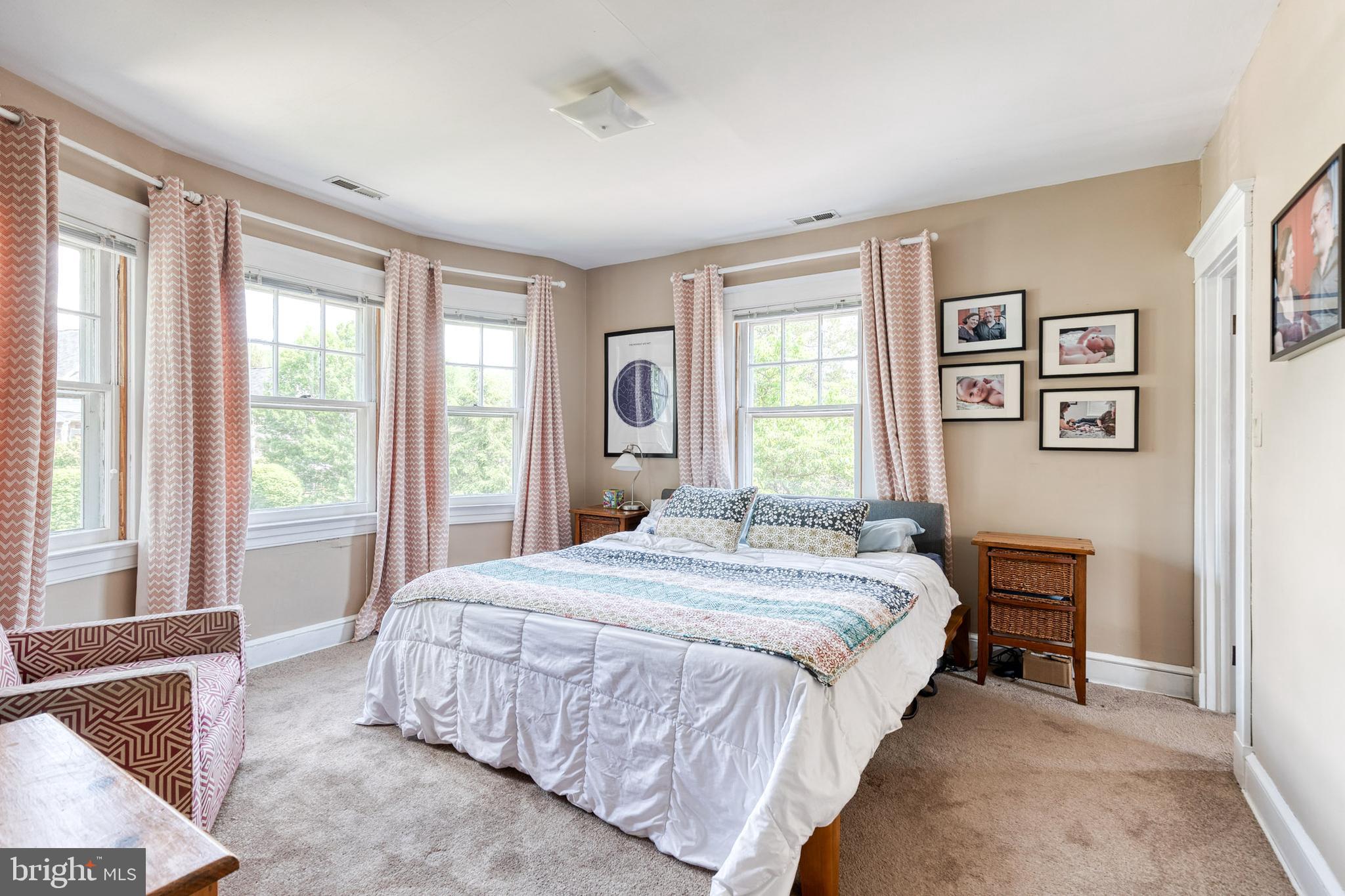 MOUNT WASHINGTON - Residential