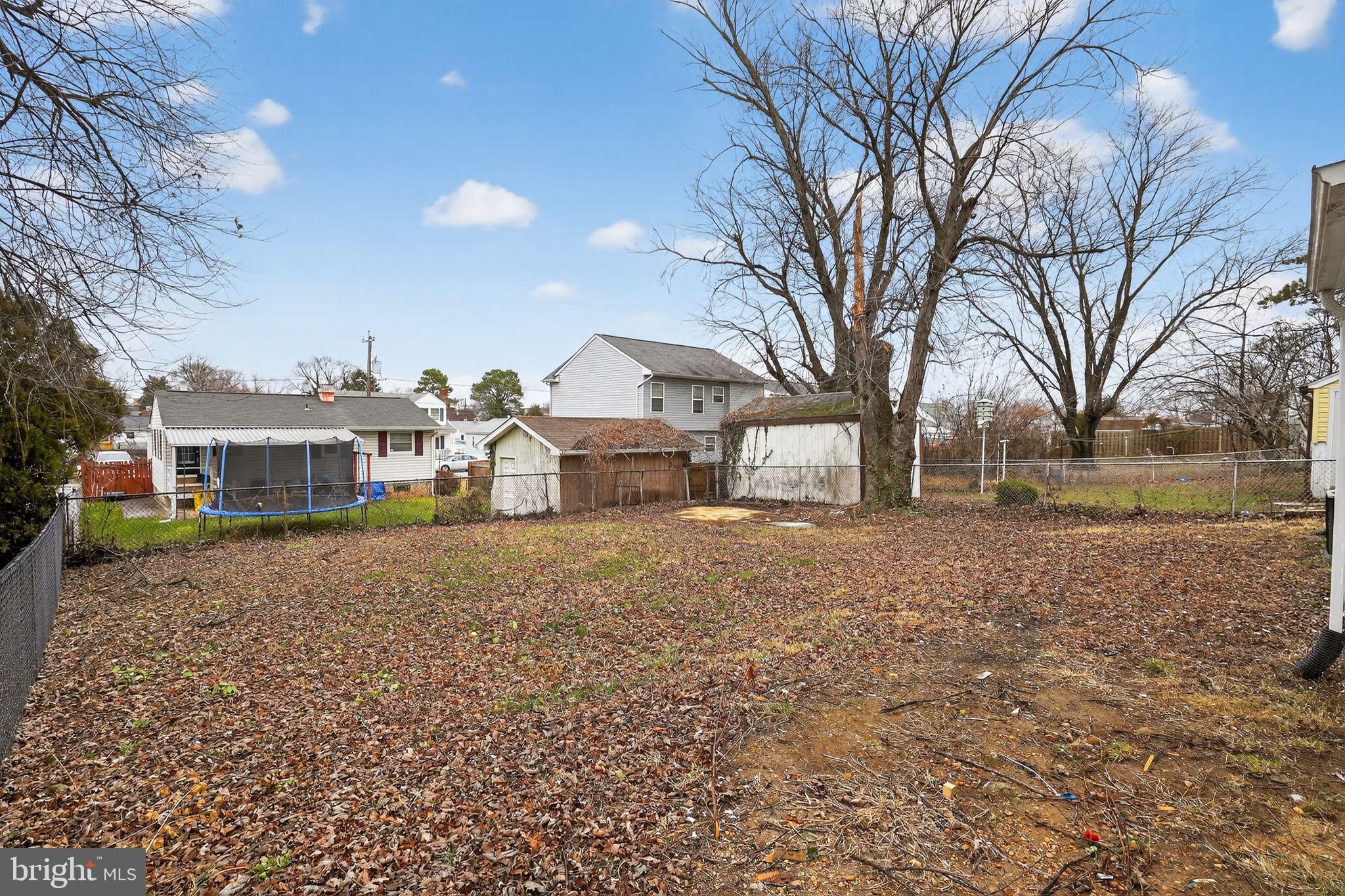 ARUNDEL GARDENS - Residential